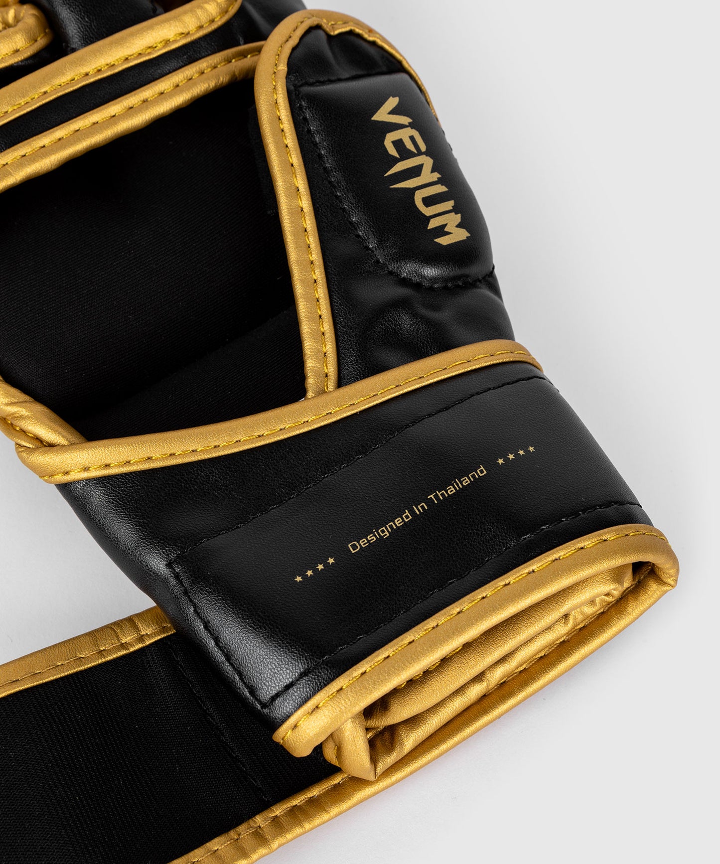 Venum Challenger 2.0 MMA-Handschuhe - Schwarz/Gold
