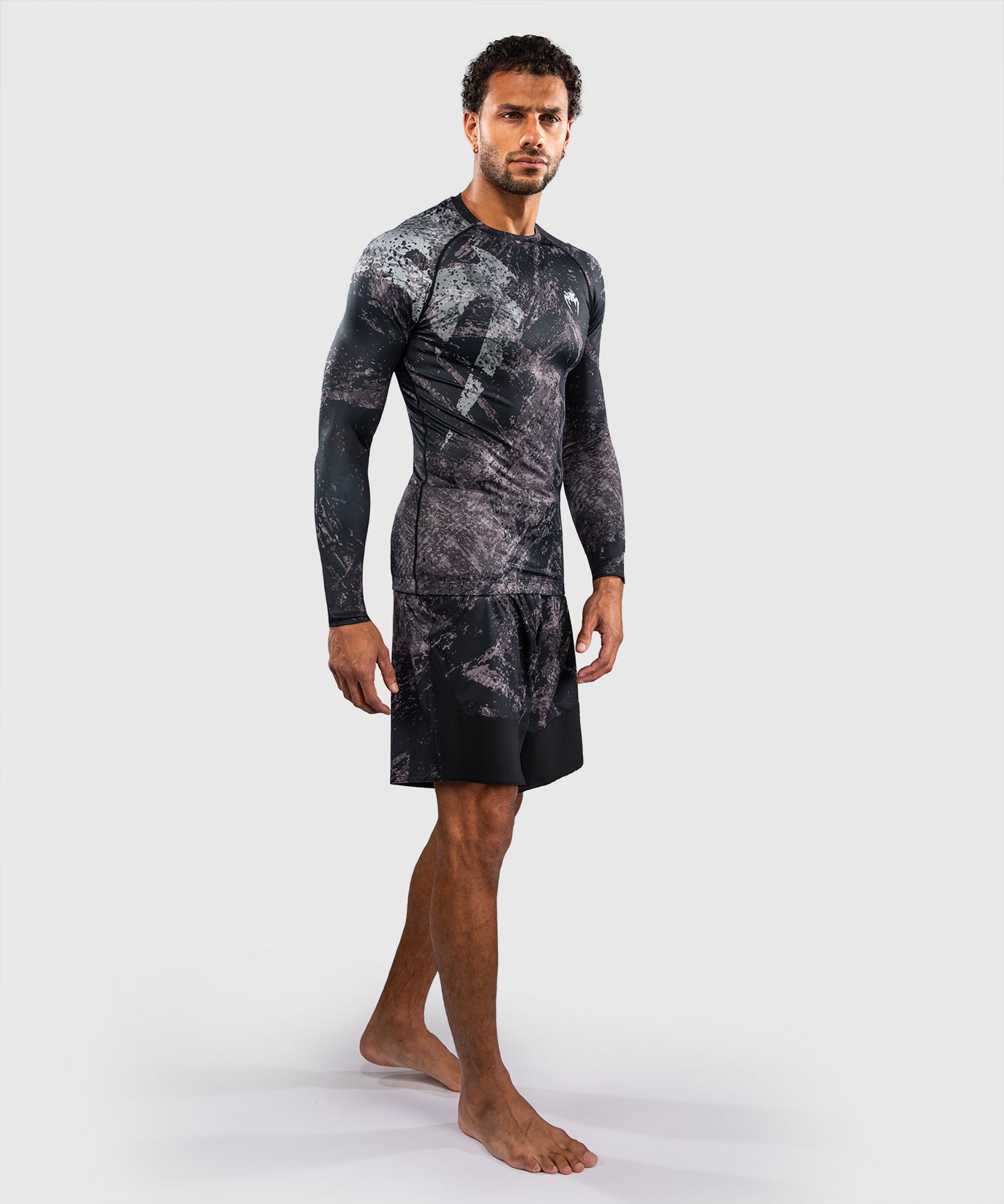 Venum Rage & Workout Long Sleeve Rashguard - Black/Grey