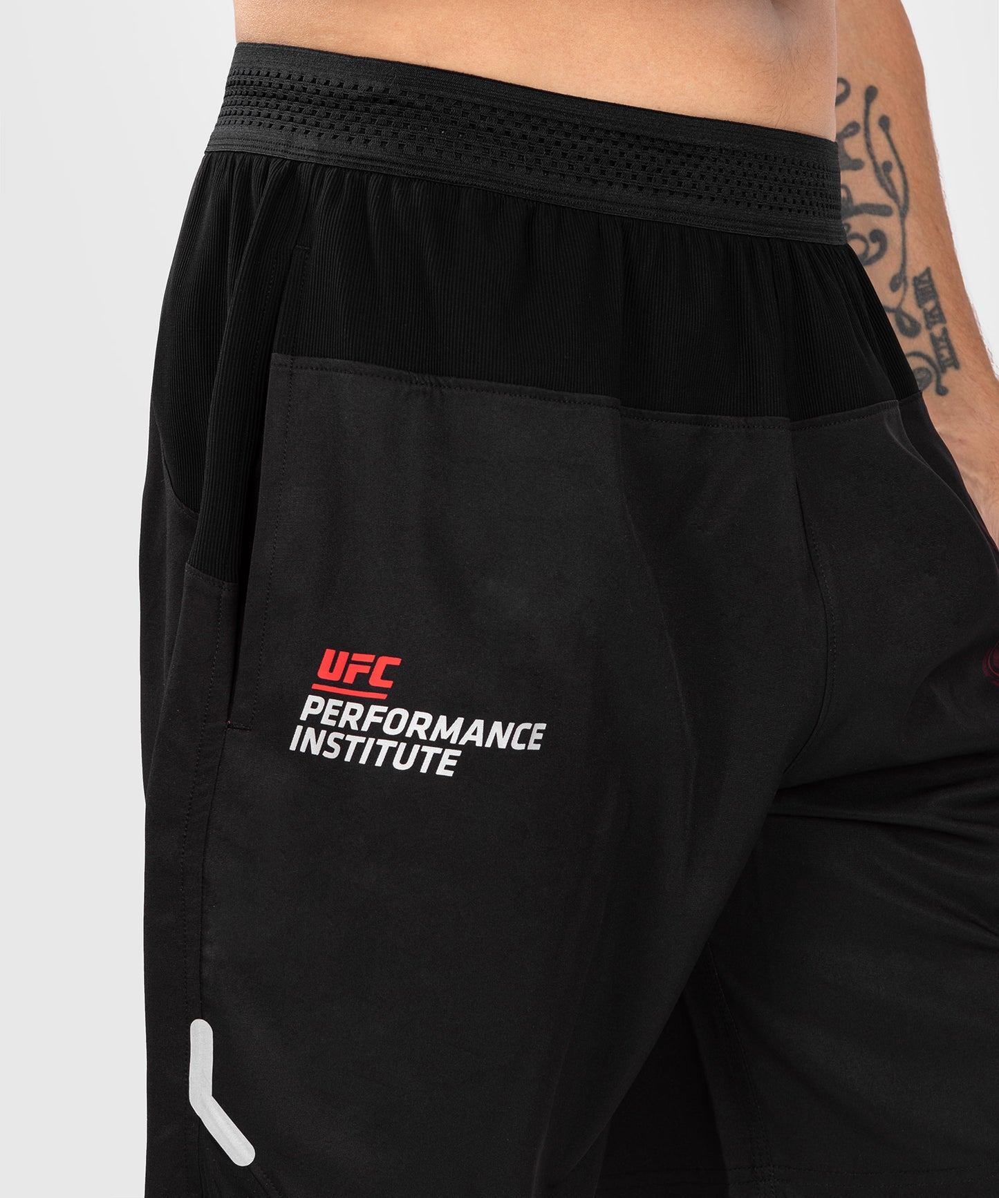 UFC Venum Performance Institute 2.0 Herren Performance Short - Schwarz/Rot