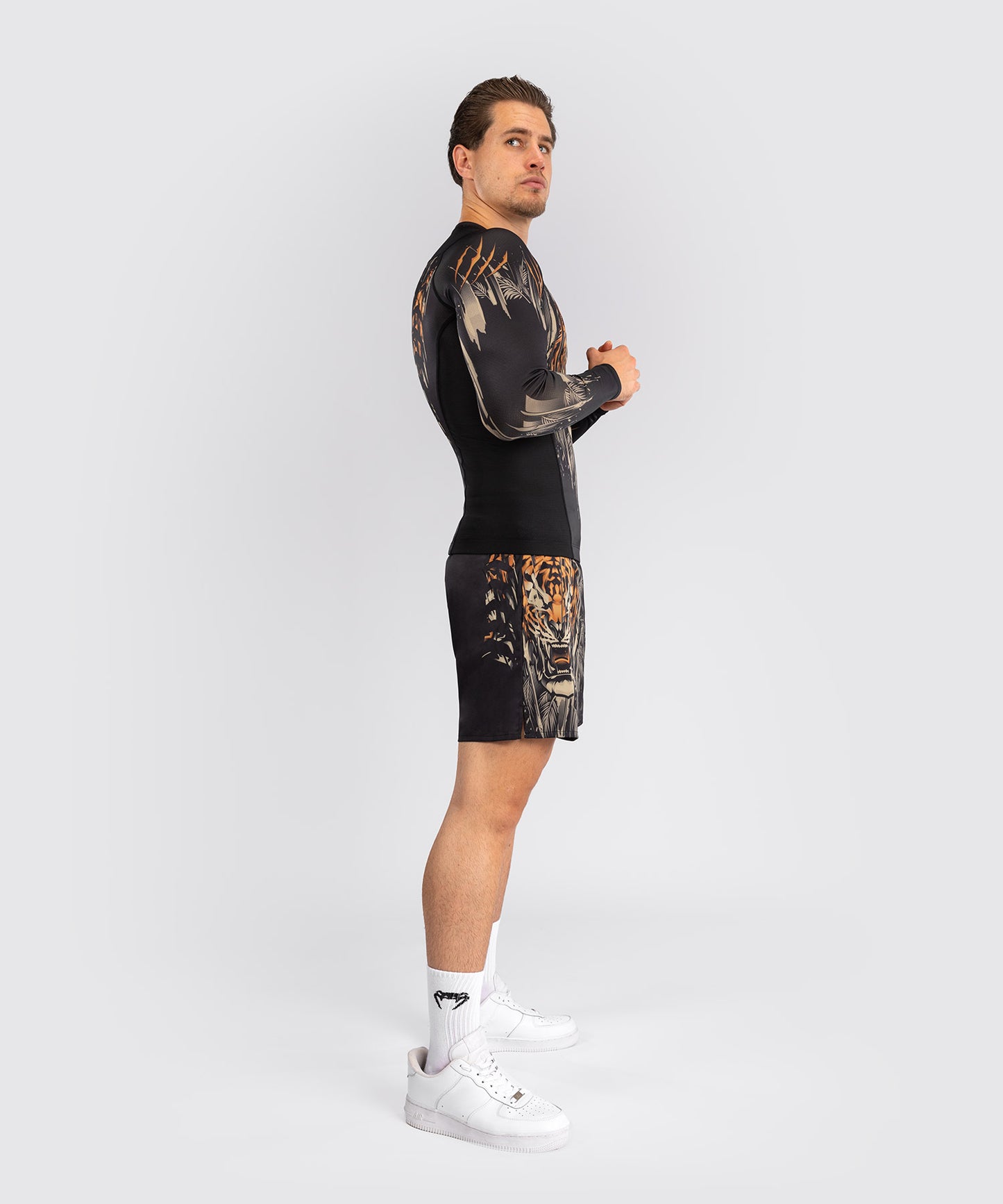 Rashguard à Manches Longues Venum Tiger pour Hommes - Noir/Orange Néon
