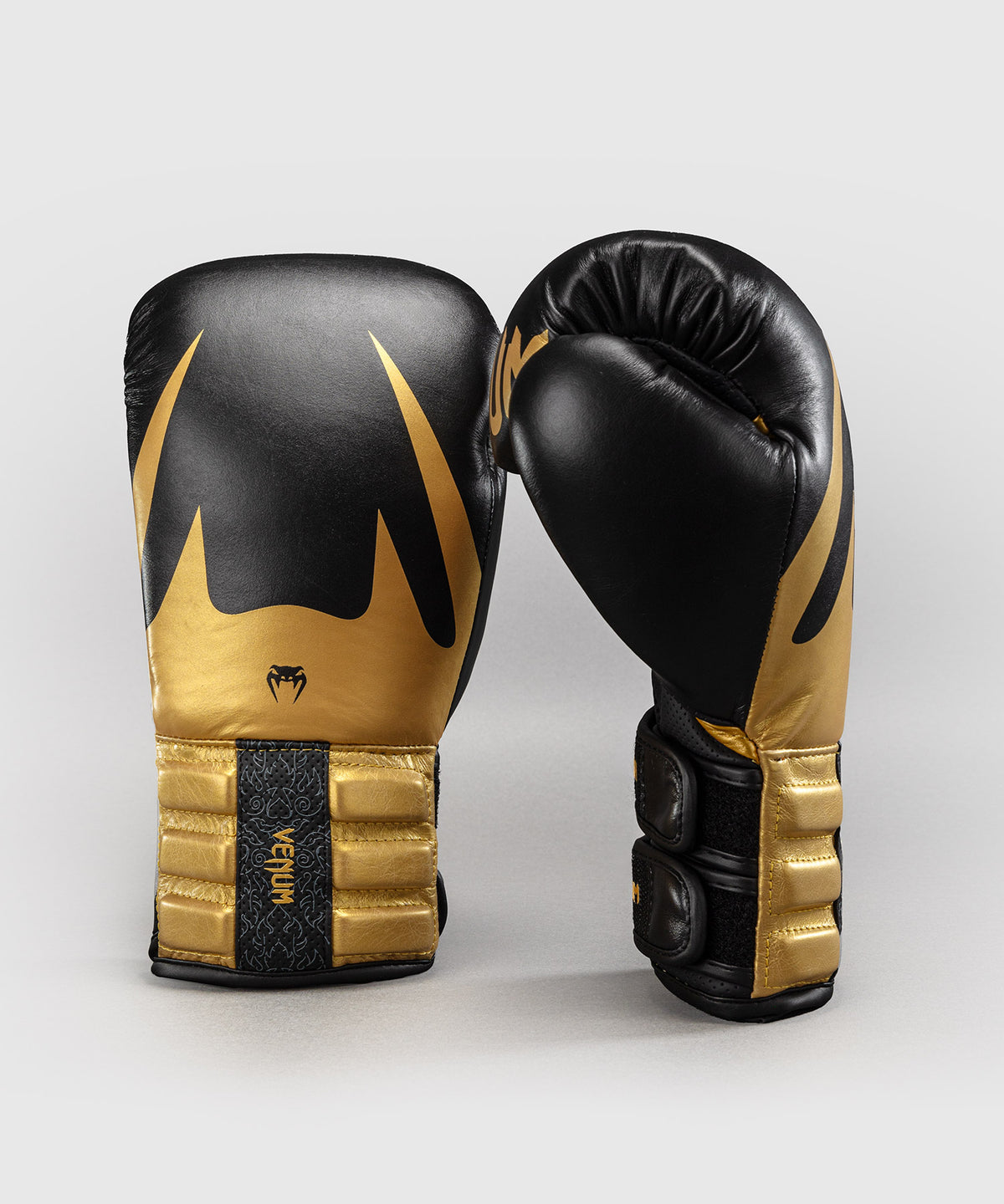 Gants de Boxe Venum Reverso – Noir/Or