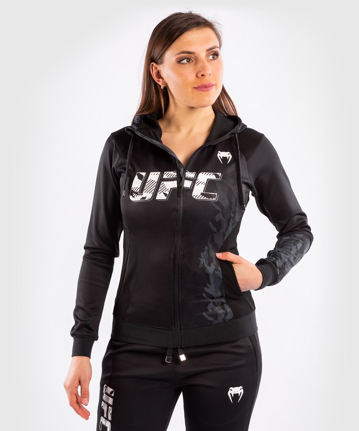 Venum Authentic Fight Week Women's UFC Zipper Sweatshirt - Schwarz