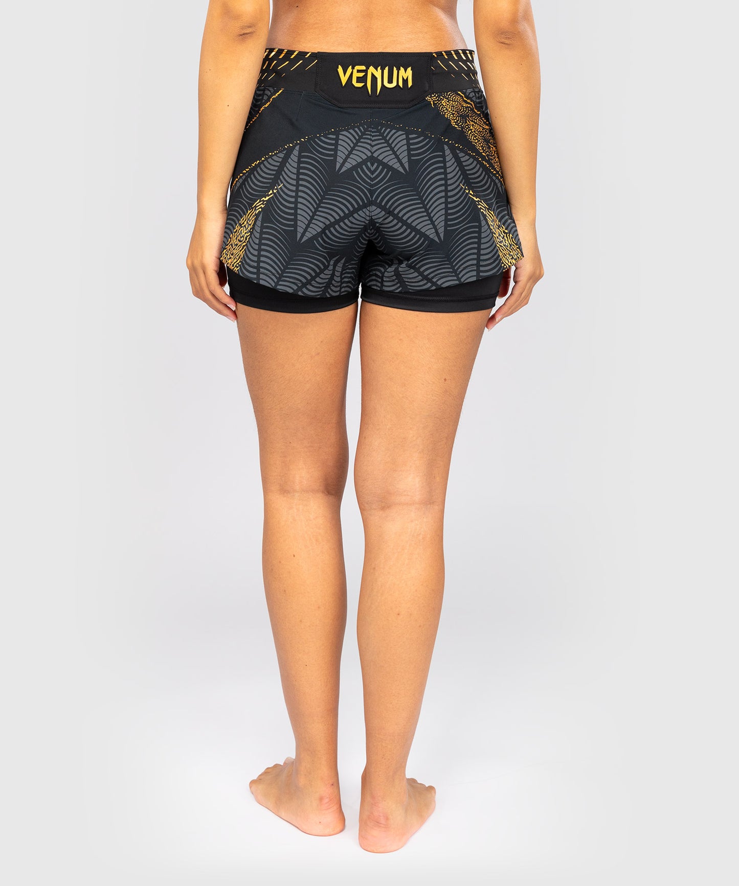 UFC Zenith by Venum Authentic Fight Night Pantaloncini da combattimento Fit corto Donna - Champion