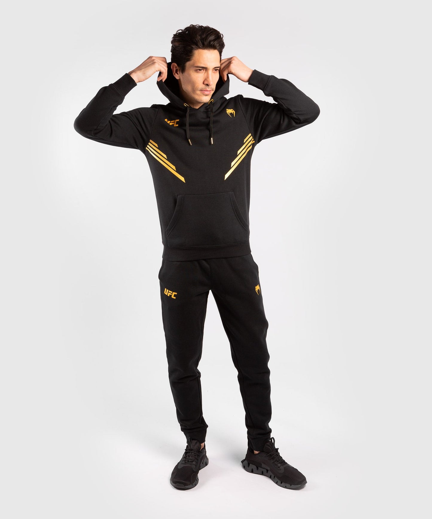 Venum Replica UFC Herren Jogginghose - - - - - - - - - - -. Champion