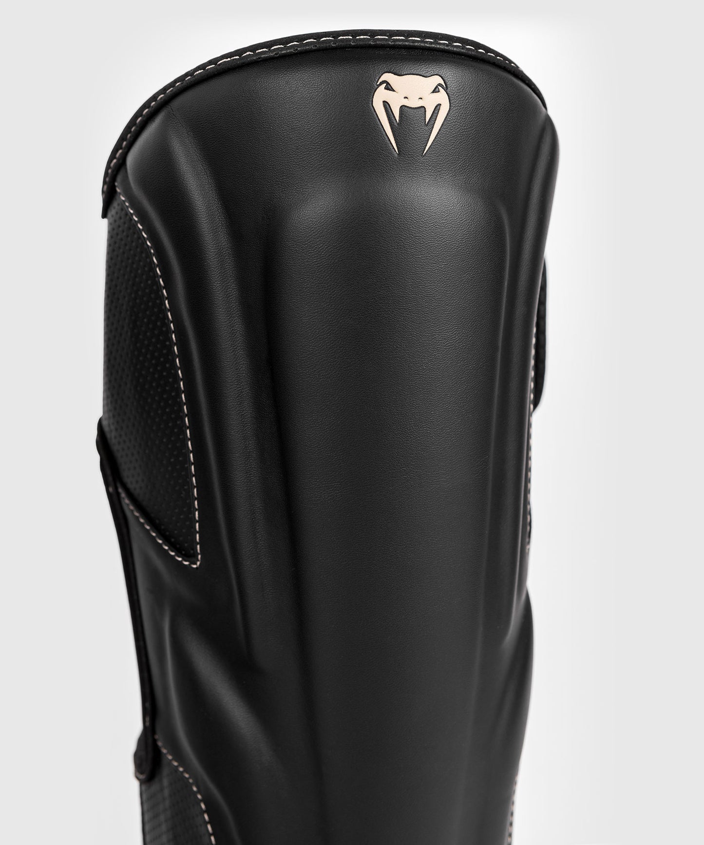 Venum Impact Evo Espinilleras - Negro
