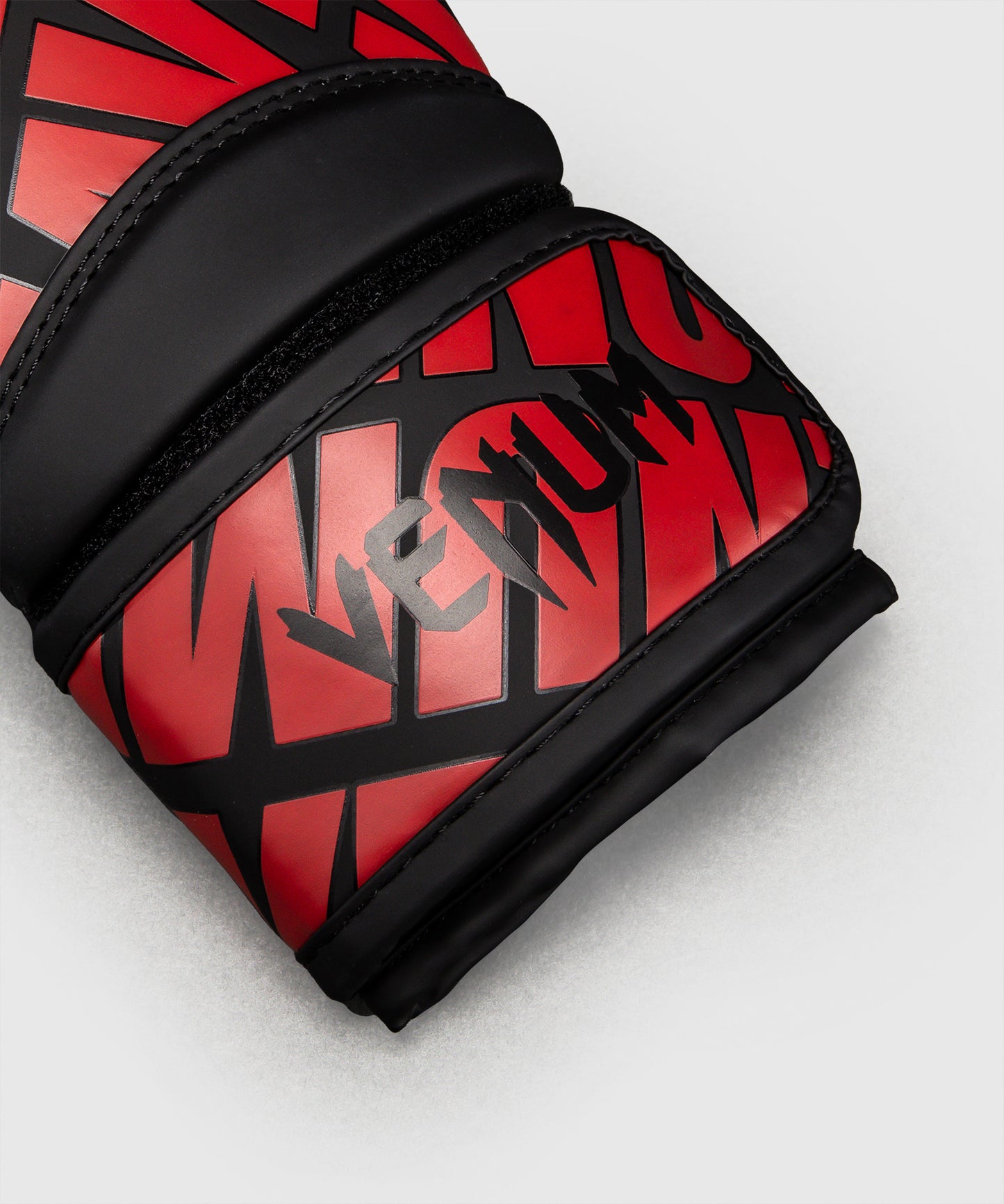 Venum Contender 1.5 XT 3D Guantes de Boxeo para Niño - Negro/Rojo