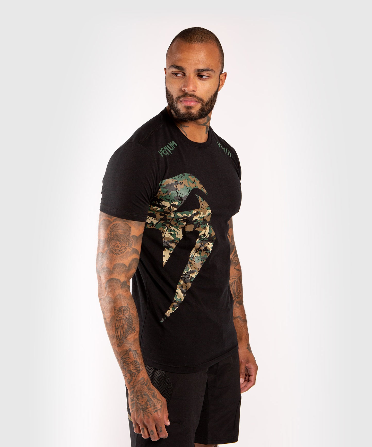 Venum Original Giant T-Shirt - Schwarz/Wald-Camo
