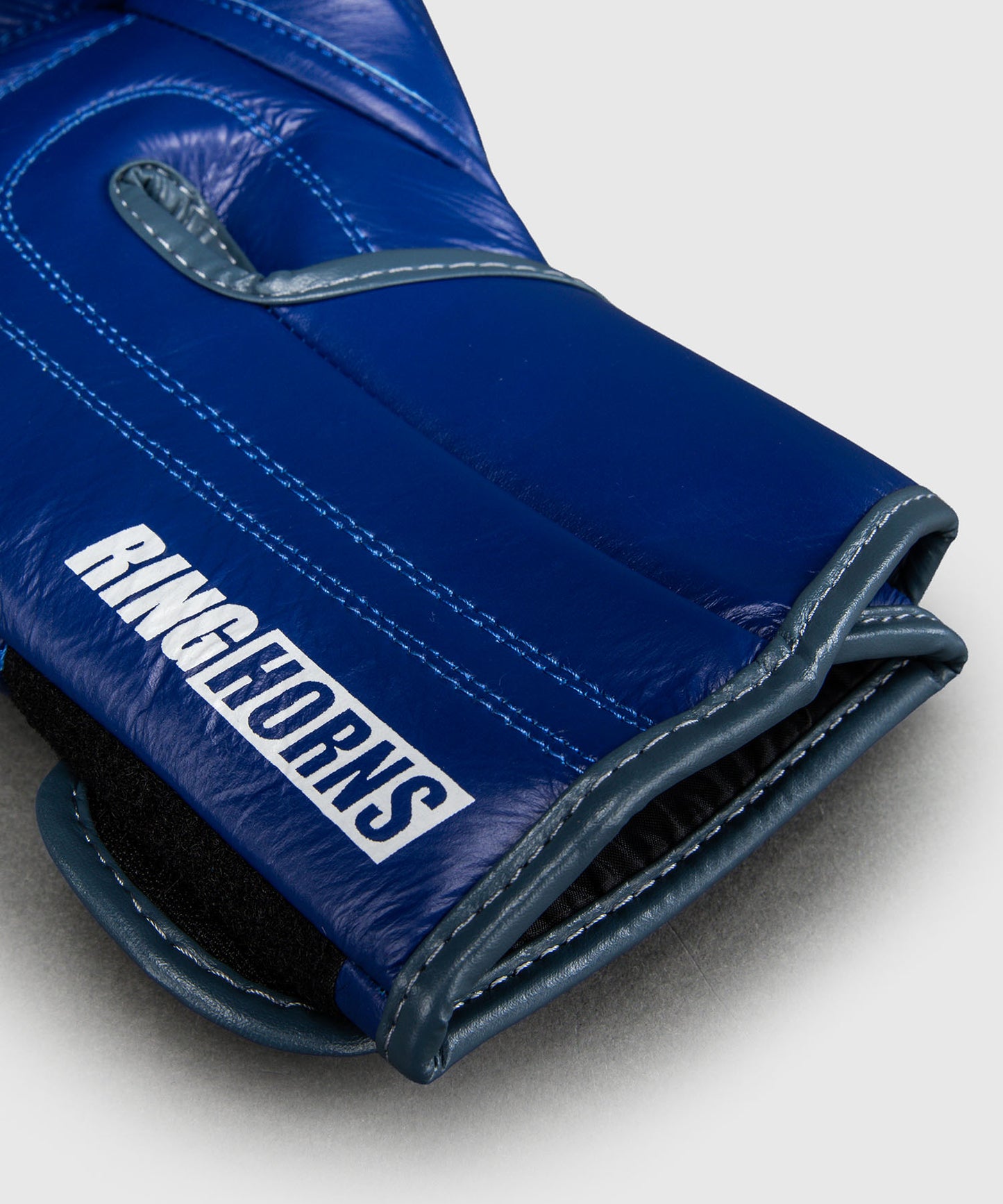 Ringhorns Charger by Venum Boxhandschuhe – Marineblau/Rot
