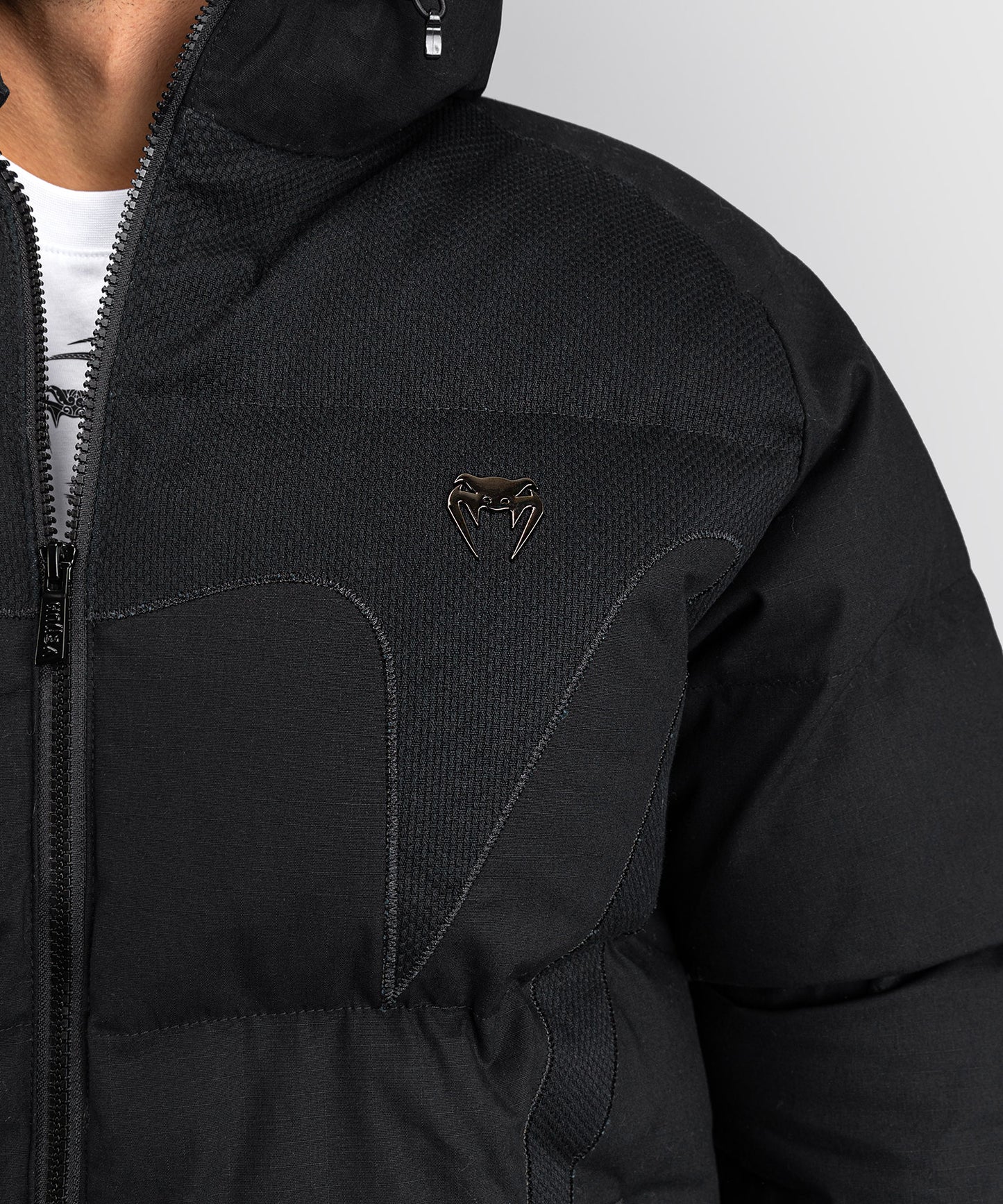 Venum Attack Urban Gi Chaqueta de Plumón – Negro