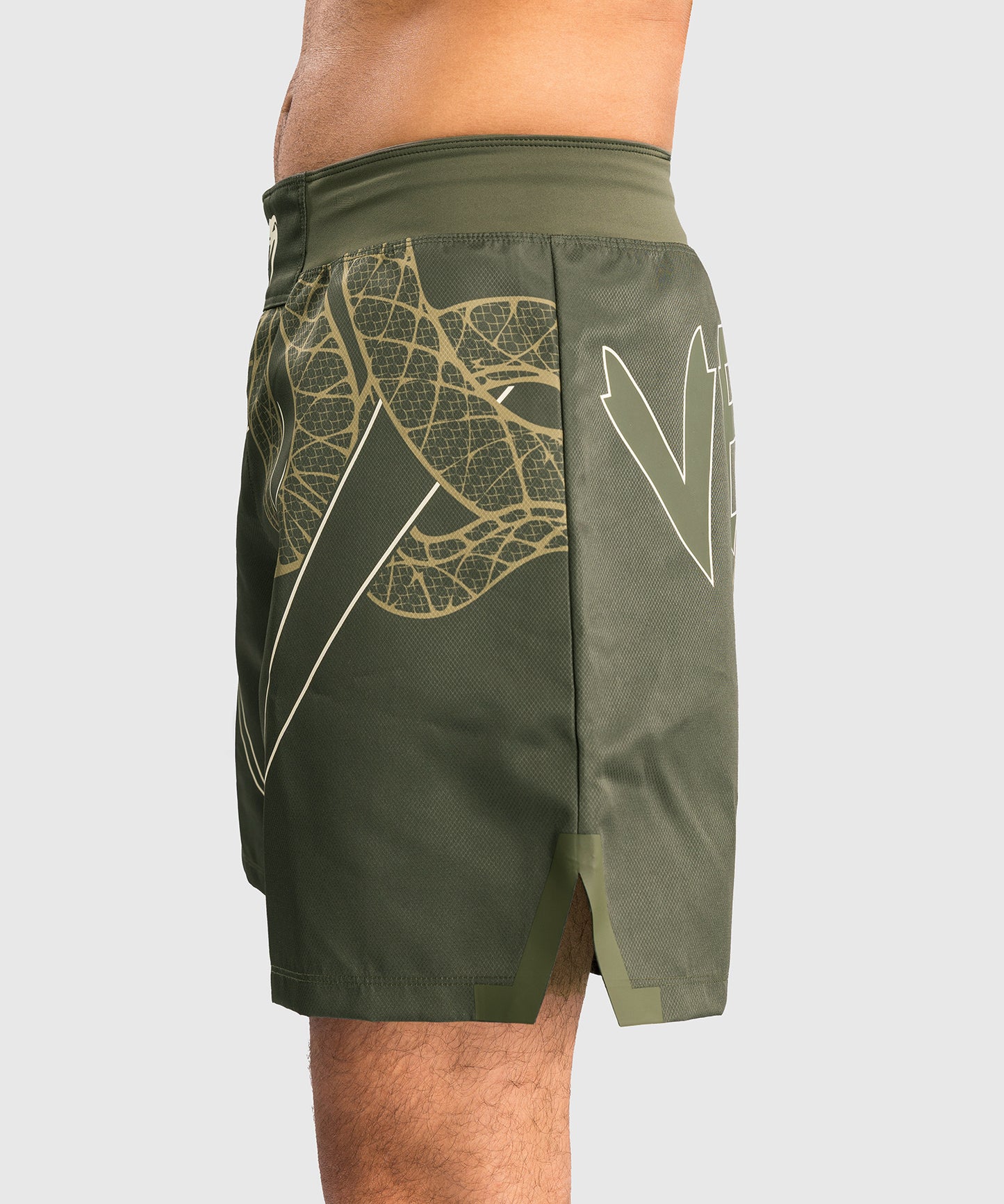 Venum Serpenti Fight Shorts - Khaki/Bronze/Ivory