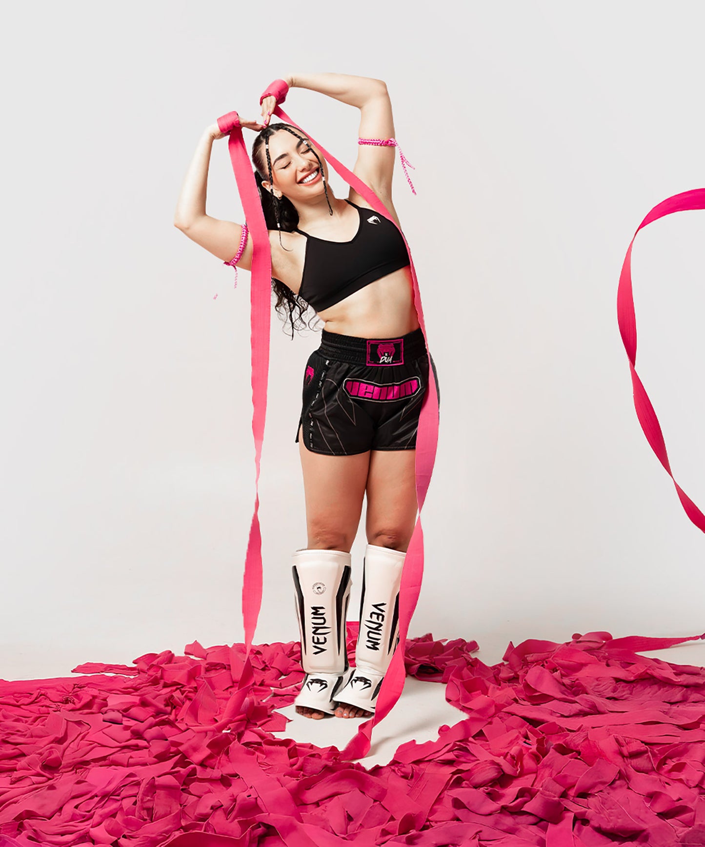 Short de Muay Thai Venum x Dua - Noir/Rose fuchsia