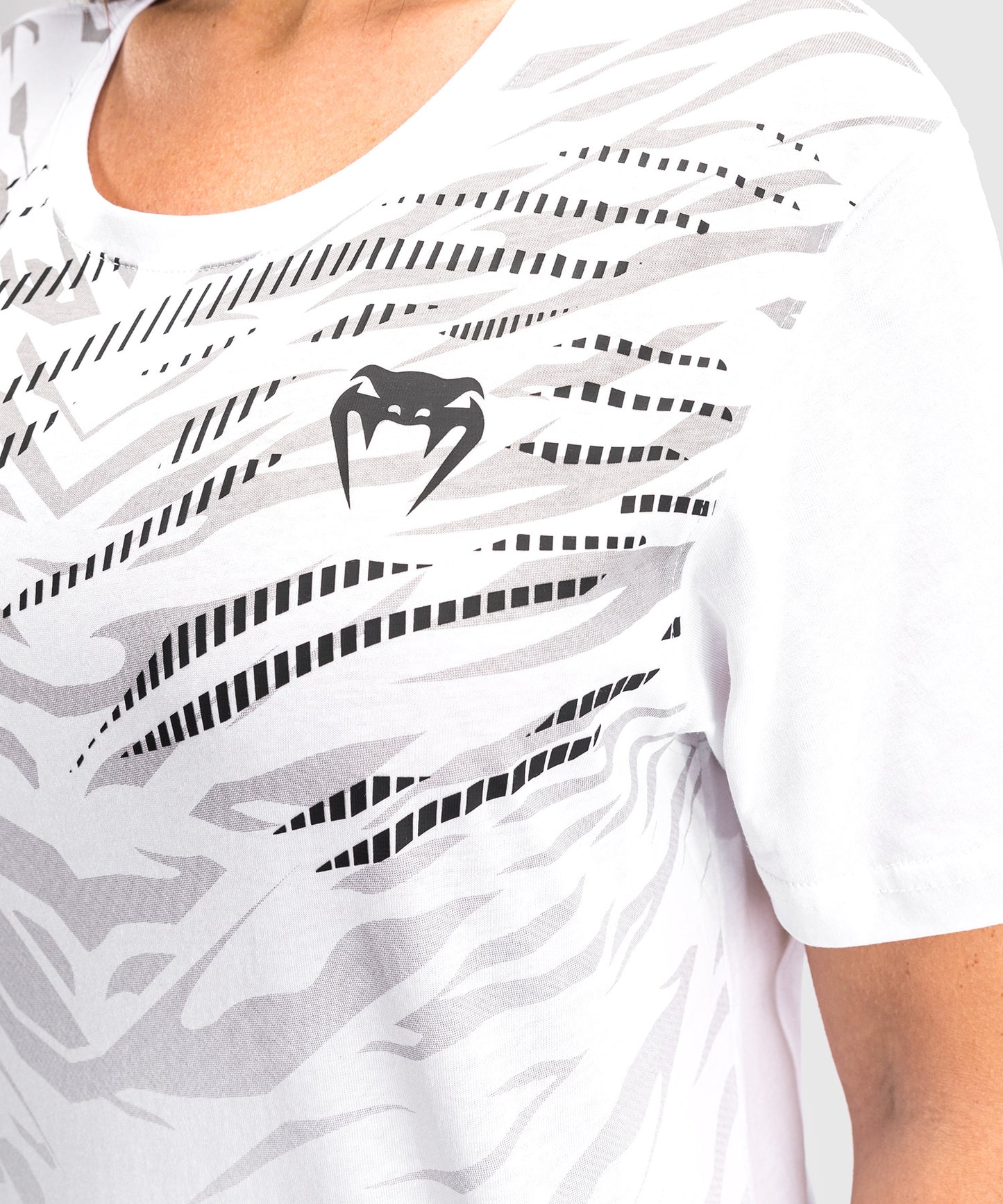 UFC Fusion by Venum Replica Camiseta de Manga Corta para Mujer - Blanco