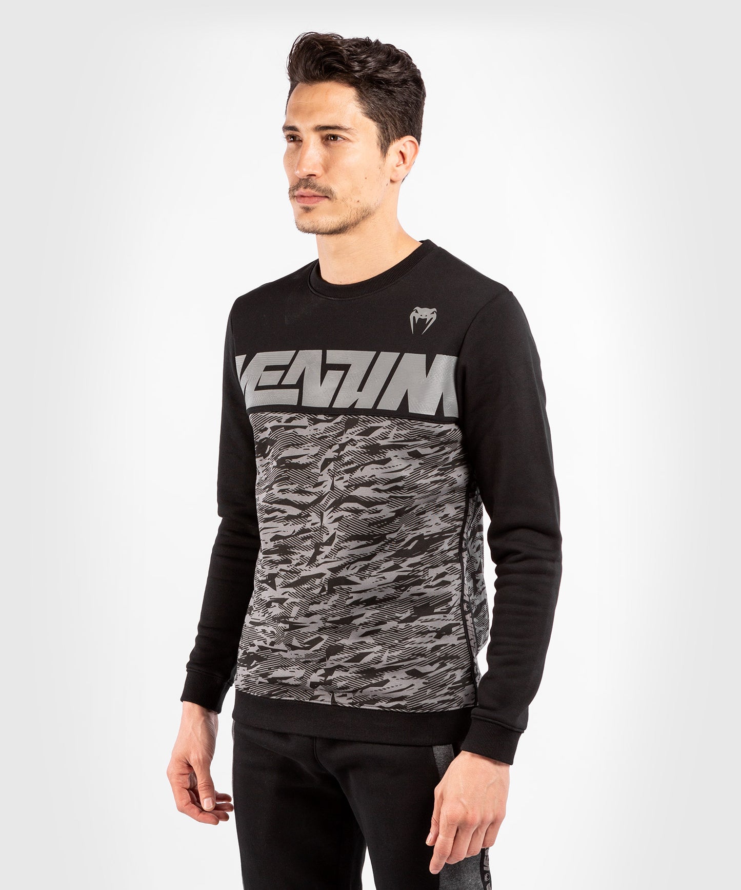 Venum Connect Sweatshirt mit Rundhalsausschnitt – Schwarz/Dunkles Camo