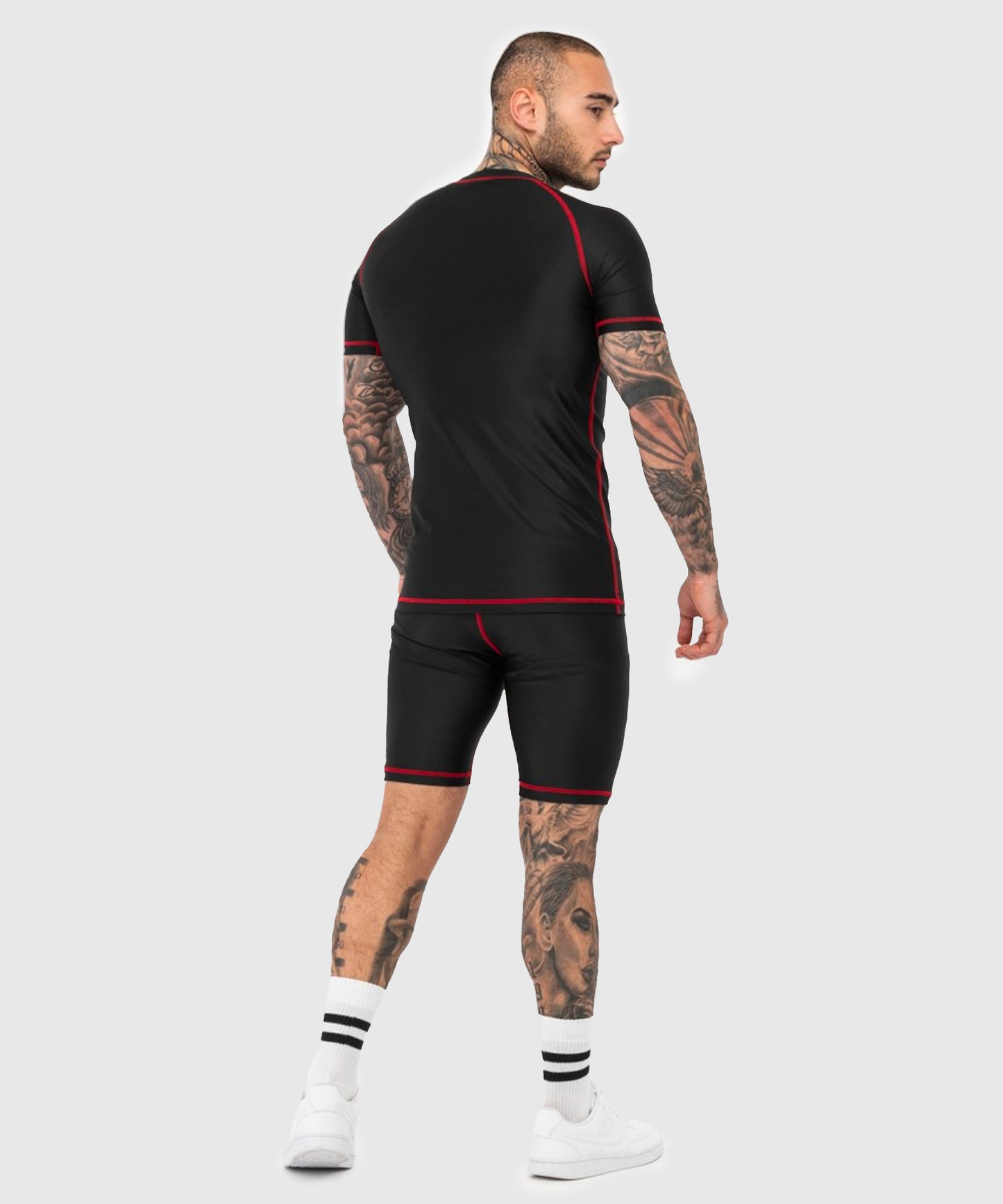 Tapout Functional Rashguard a Maniche Corte Slim Fit