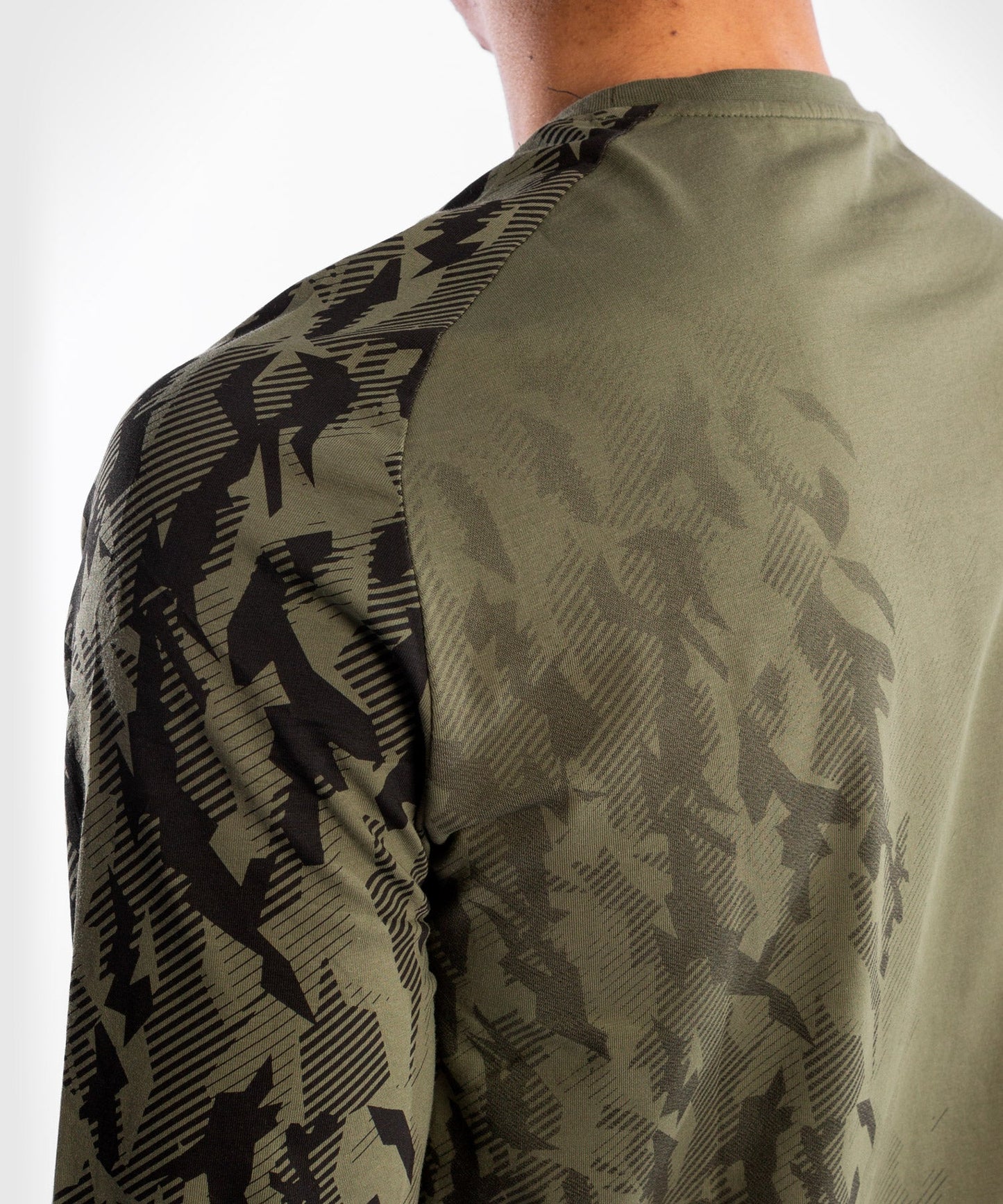 UFC Men's Long Sleeve T-Shirt Venum Authentic Fight Week - Khaki