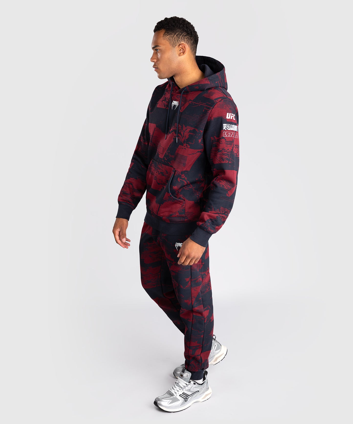UFC Zenith by Venum Authentic Fight Week Pullover Hoodie Herren - Marineblau/Burgunderrot/Silber