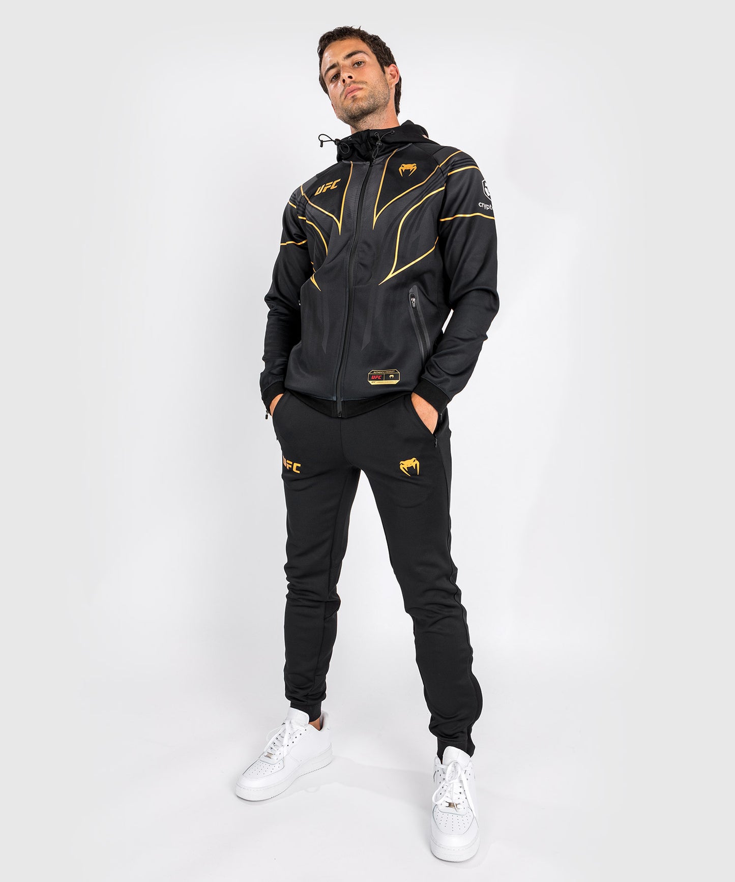 UFC Venum Authentic Fight Night 2.0 Herren Walkout Hoodie - Champion