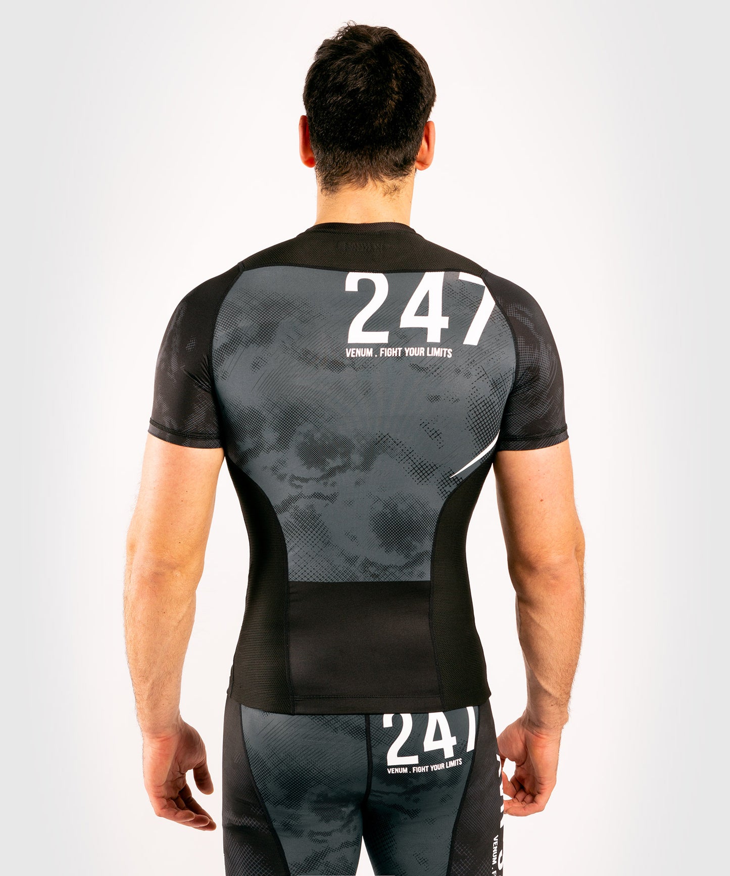 Rashguard Venum Sky247 - Manches Courtes