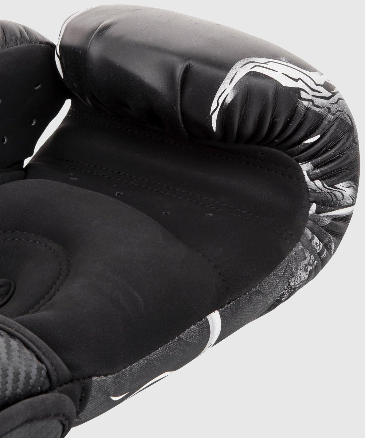 Guantes de boxeo Venum Dragon's Flight