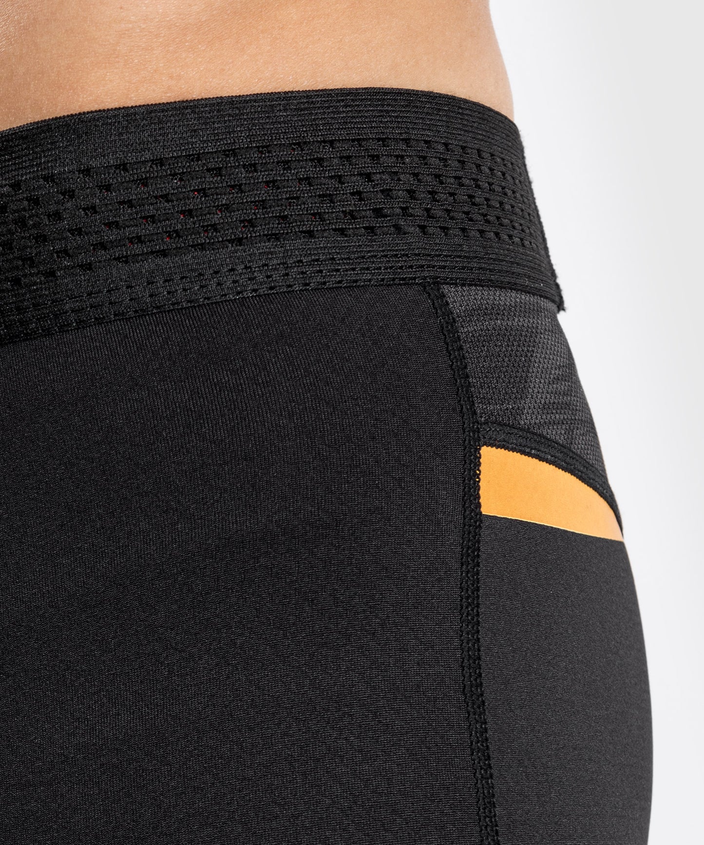 Pantalon de Compression Venum Tempest 2.0 – Noir/Or