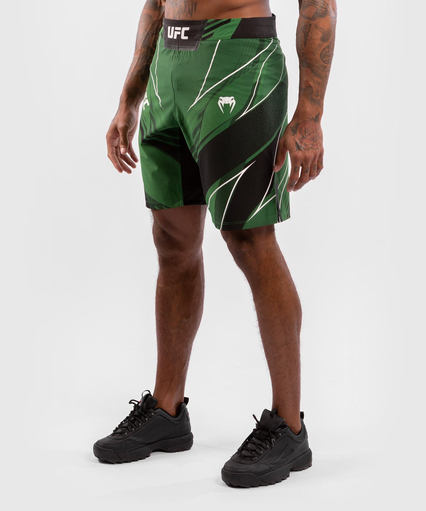 UFC Herren Fightshorts Venum Authentic Fight Night - Long Cut - Grün