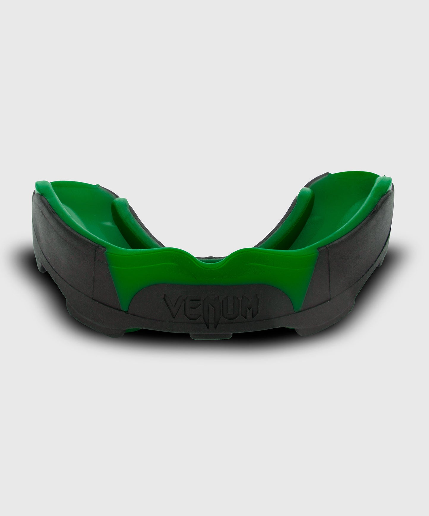 Venum Predator Protector Bucal