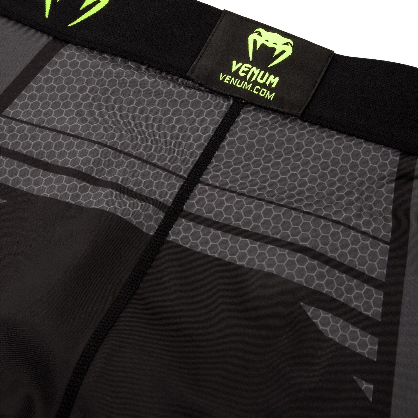 Venum Technical 2.0 Kompressionsshorts - Schwarz/Gelb