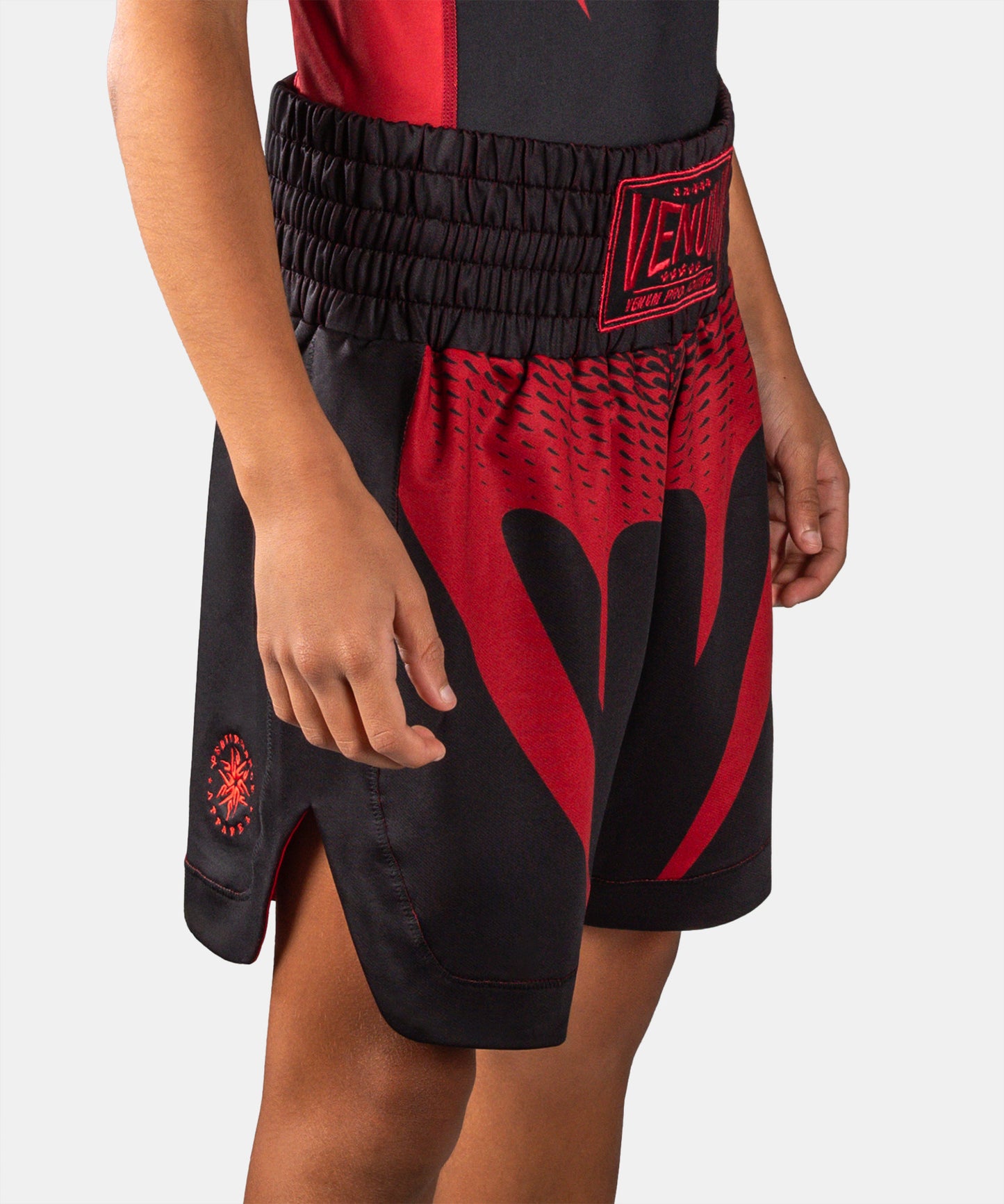Venum Attack Short de Boxeo para Niño - Negro/Rojo