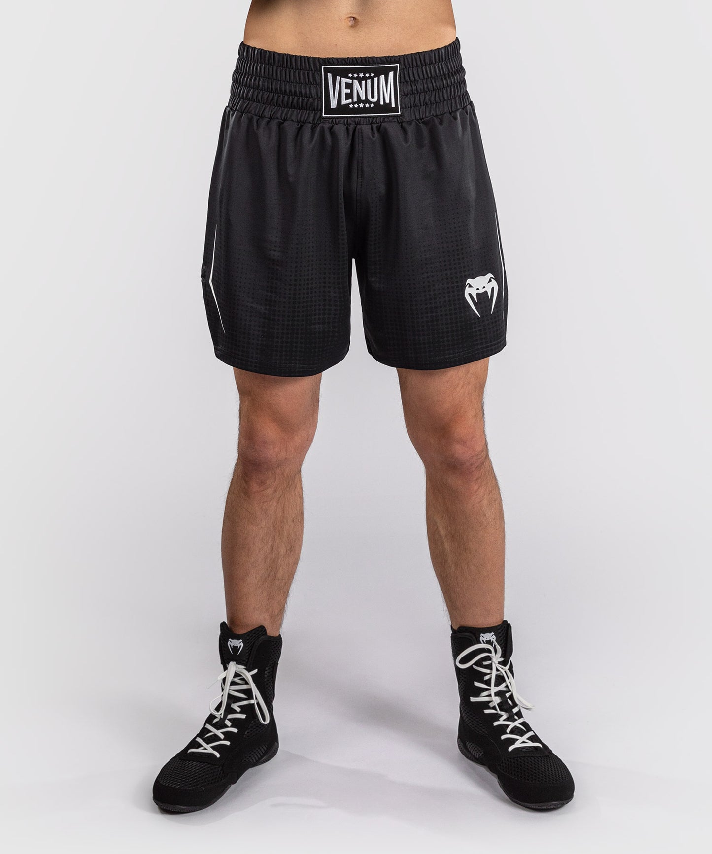 Venum Stealth Pantaloncini da Boxe – Nero/Bianco