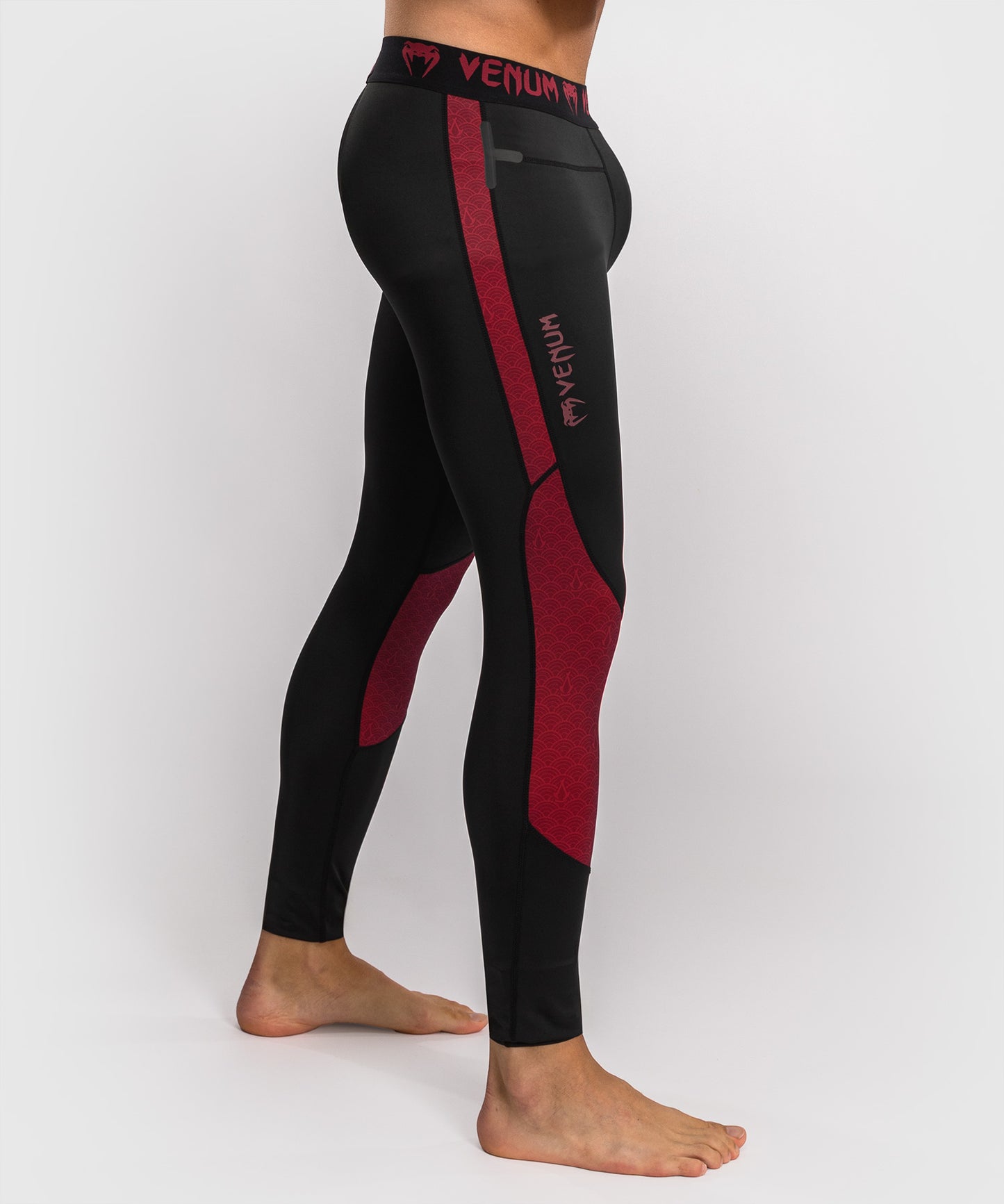Venum x Assassin’s Creed Shadows Men’s Spats - Burgundy/Black