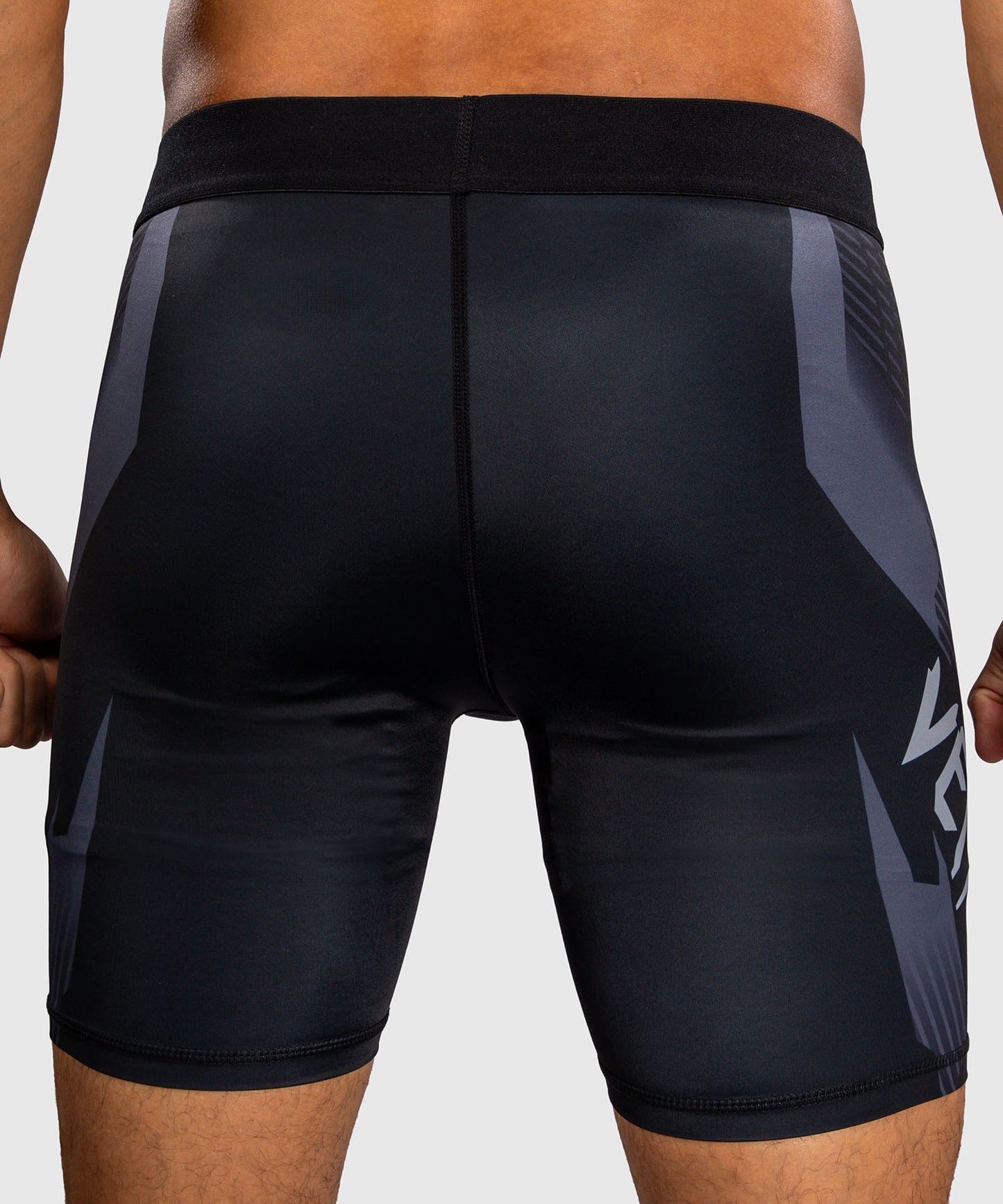 Venum No-Gi 6.0 Pantalón Corto de Compresión - Negro/Gris