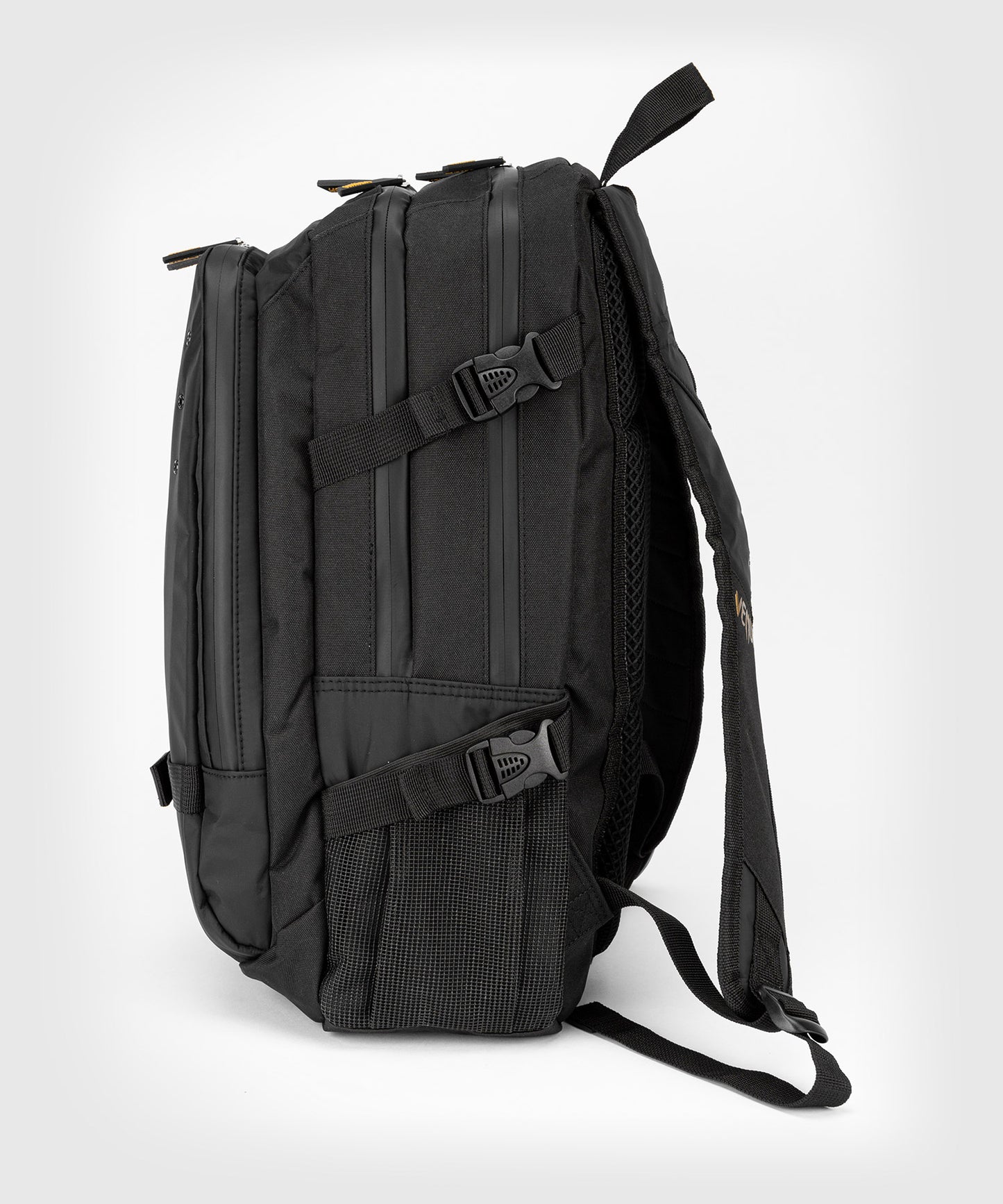 Venum Challenger Pro Evo Rucksack (20-25L) – Schwarz/Gold