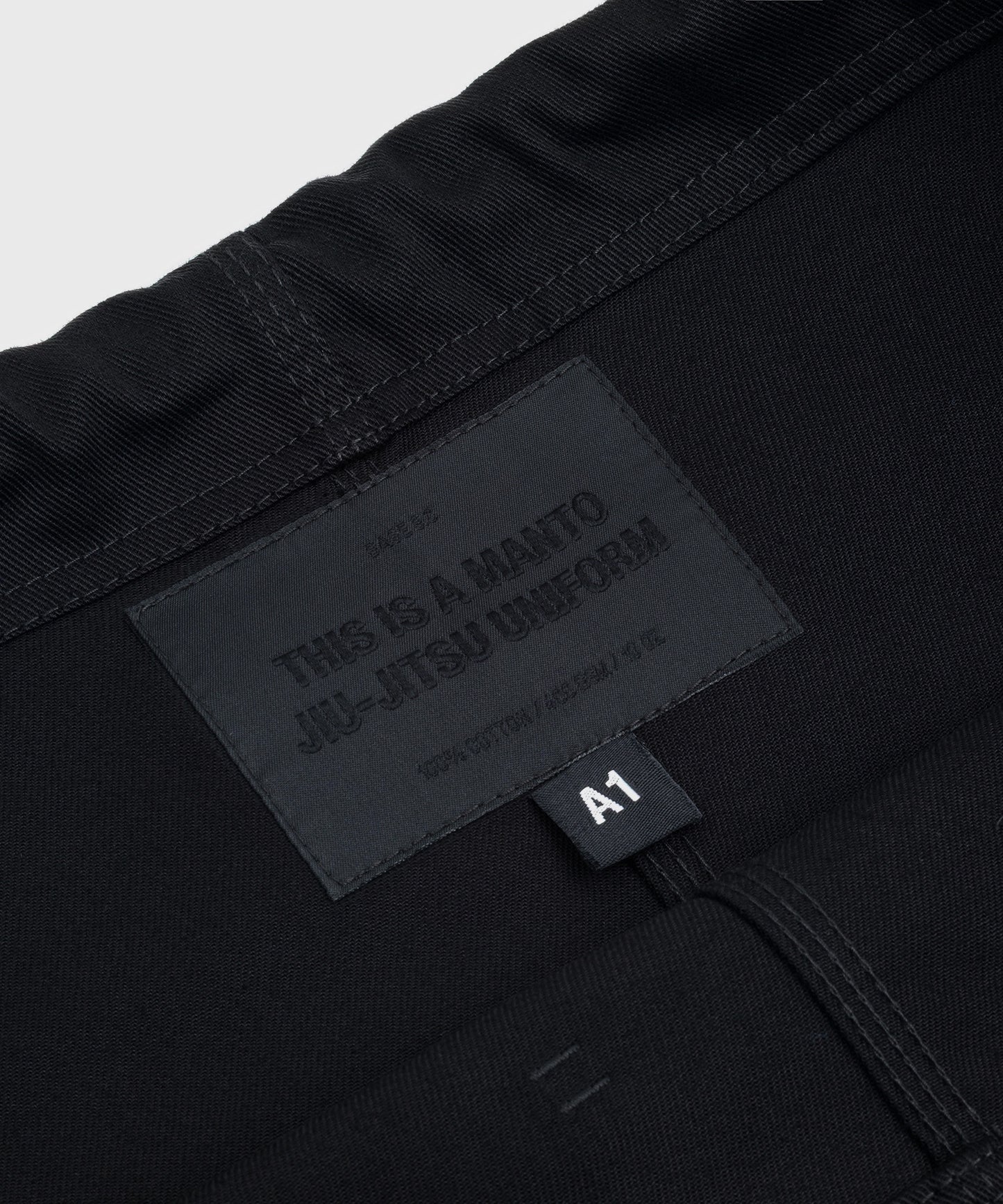 Manto Base 3.0 BJJ Gi - Black/Black