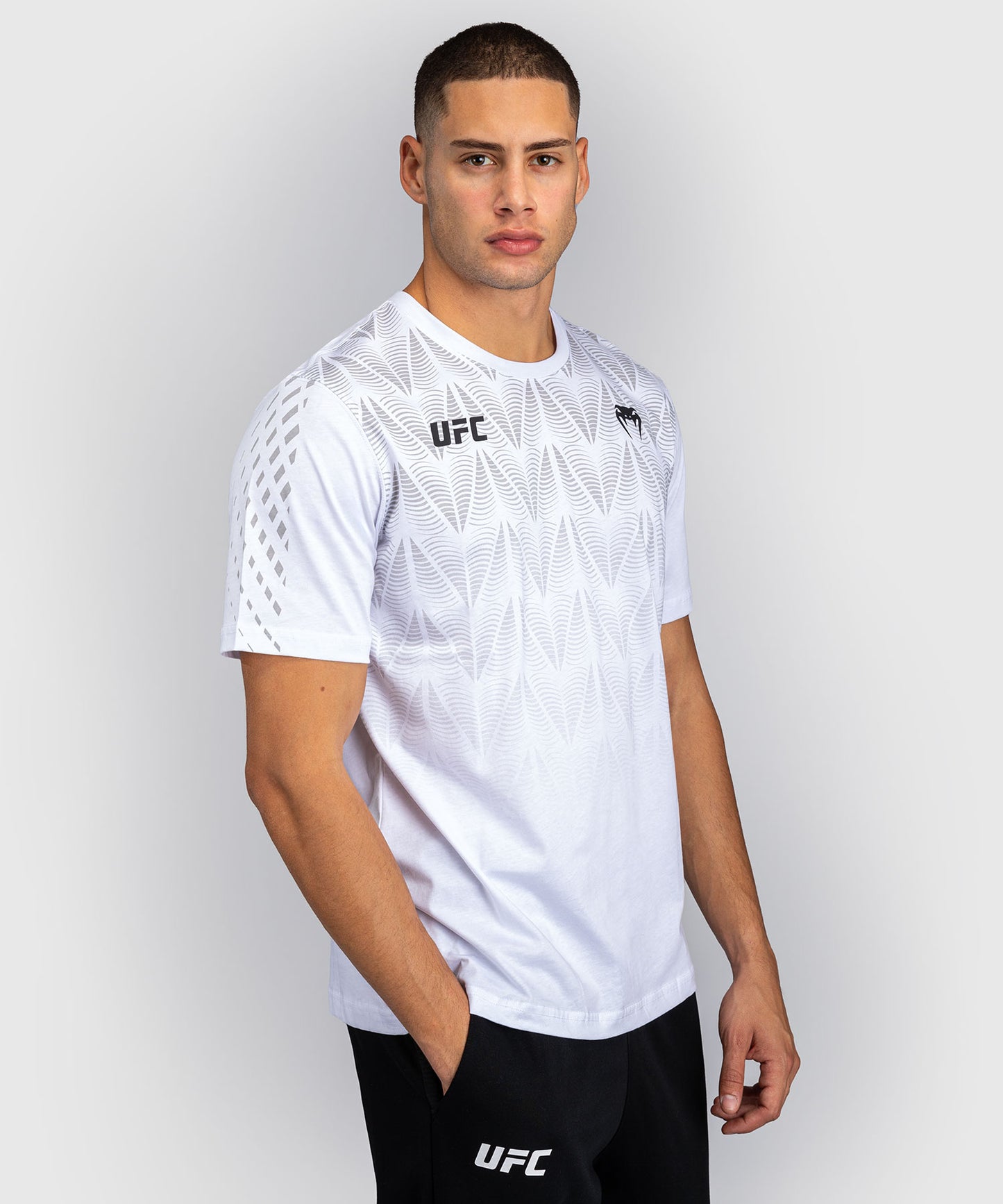 T-shirt Homme UFC Zenith by Venum Replica - Blanc