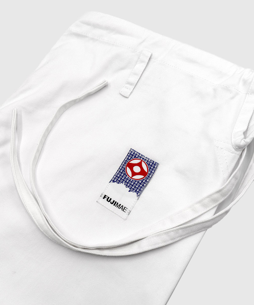 Fujimae Kimono de Karate Kyokushinkai Competición - Blanco