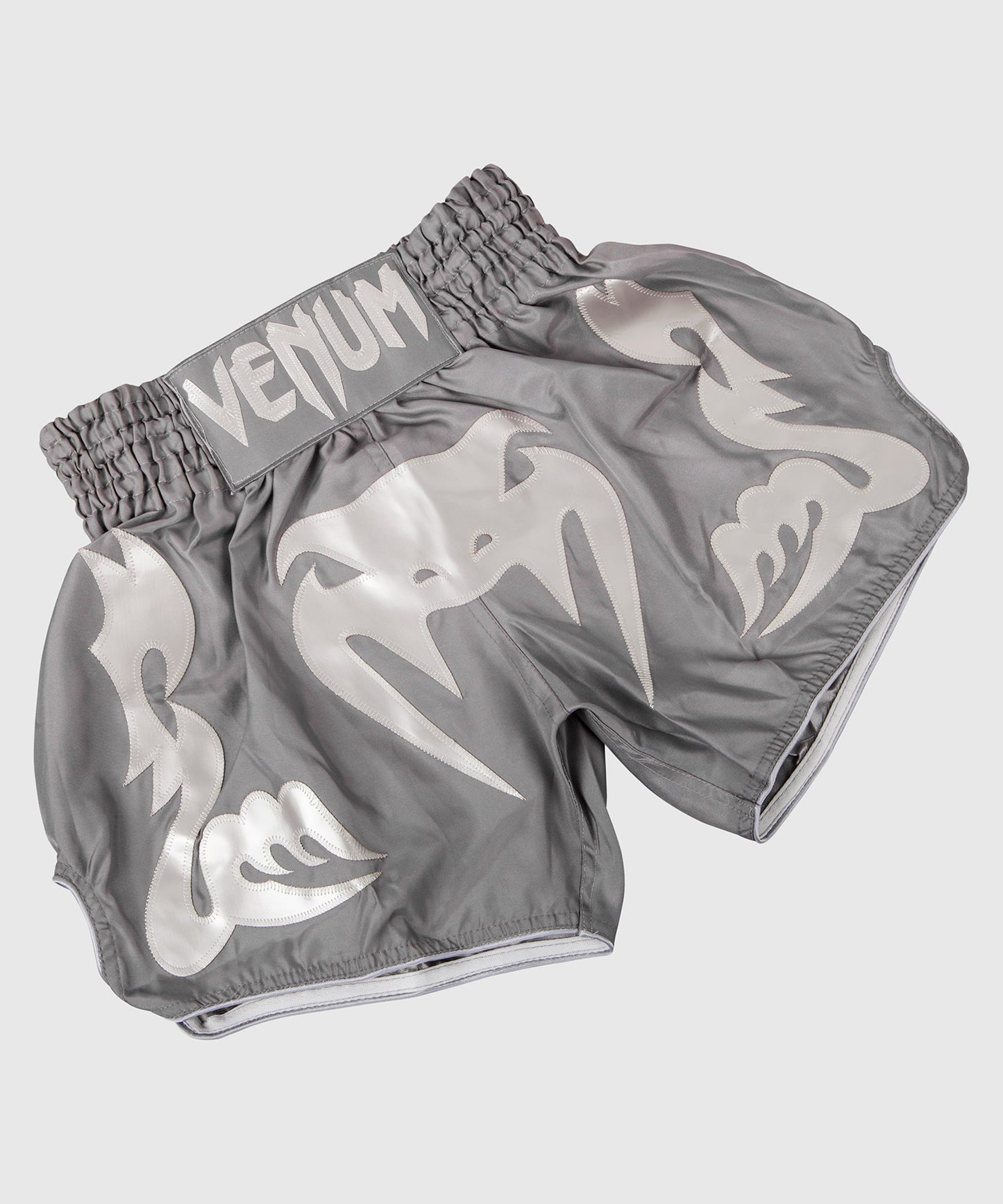 Pantaloncini da Muay Thai Venum Bangkok Inferno - Argento