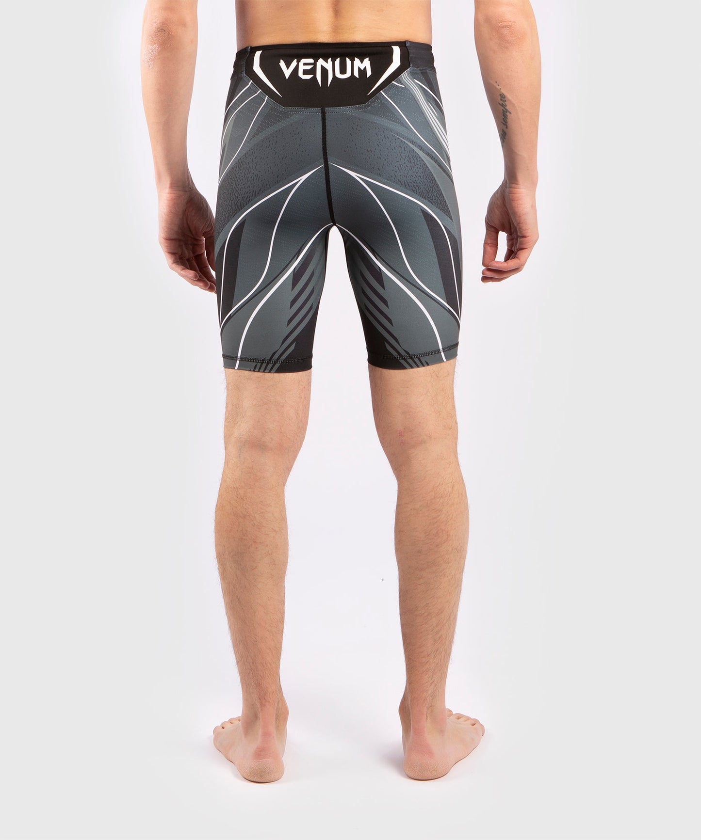 Venum Pro Line Herren UFC Kompressionsshorts - Schwarz