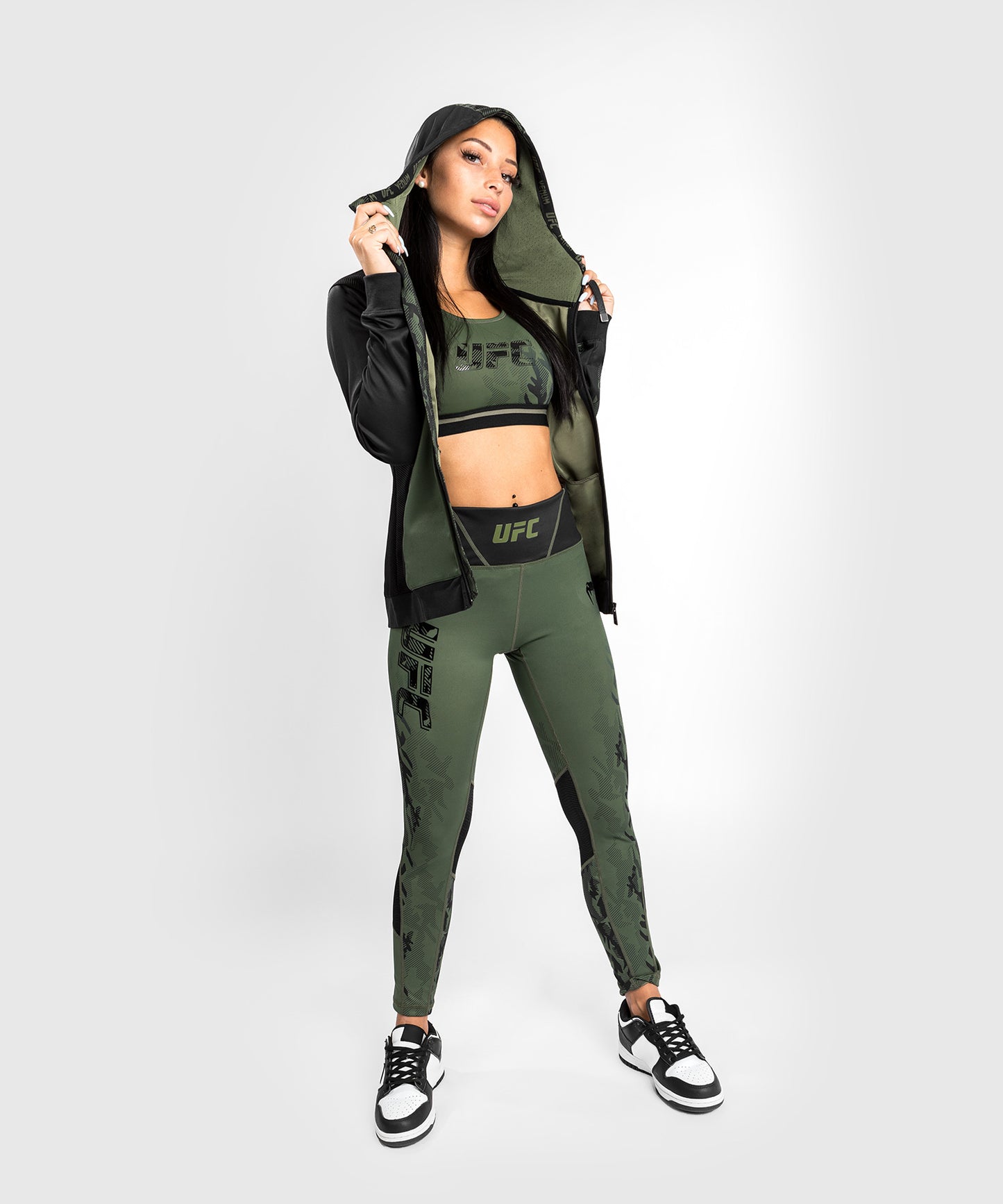 UFC Venum Authentic Fight Week Damen Hoodie mit Reißverschluss - Khaki