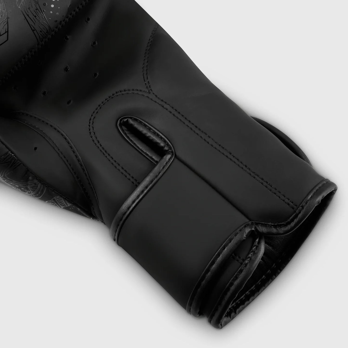 Fumetsu Mjolnir Guantes de Boxeo - Negro/Bronce