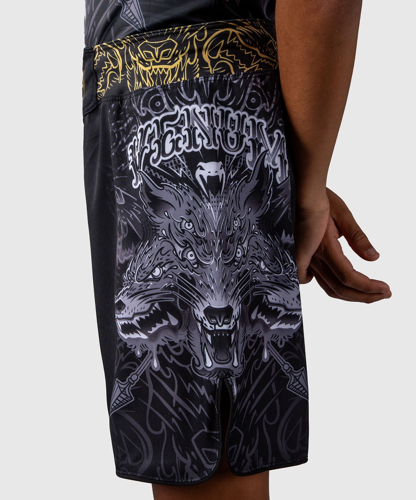 Short de Combat Pour Enfants Venum Wolf Atak – Noir/Gris