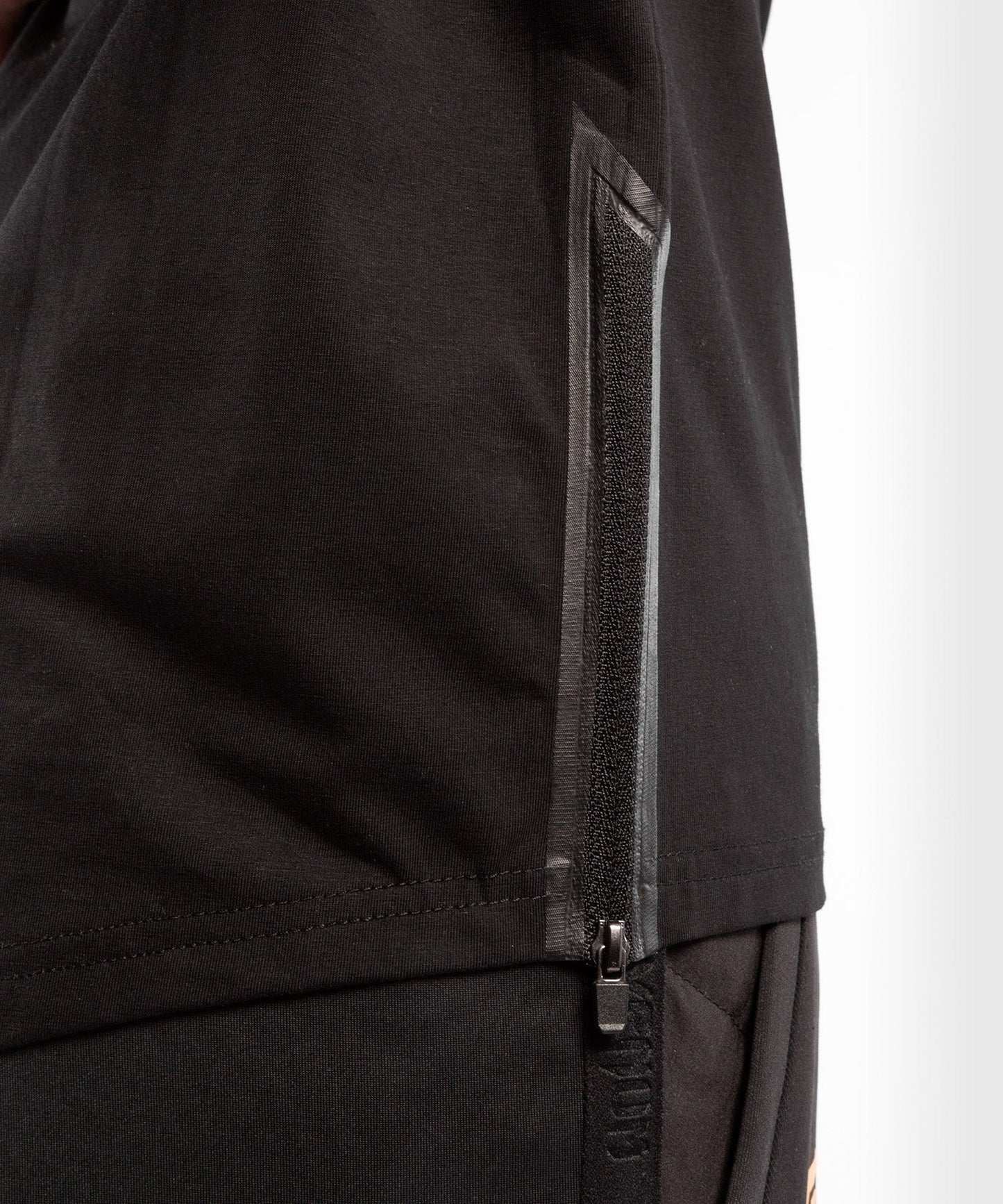 T-shirt Venum Petrosyan 2.0 - Noir/Or