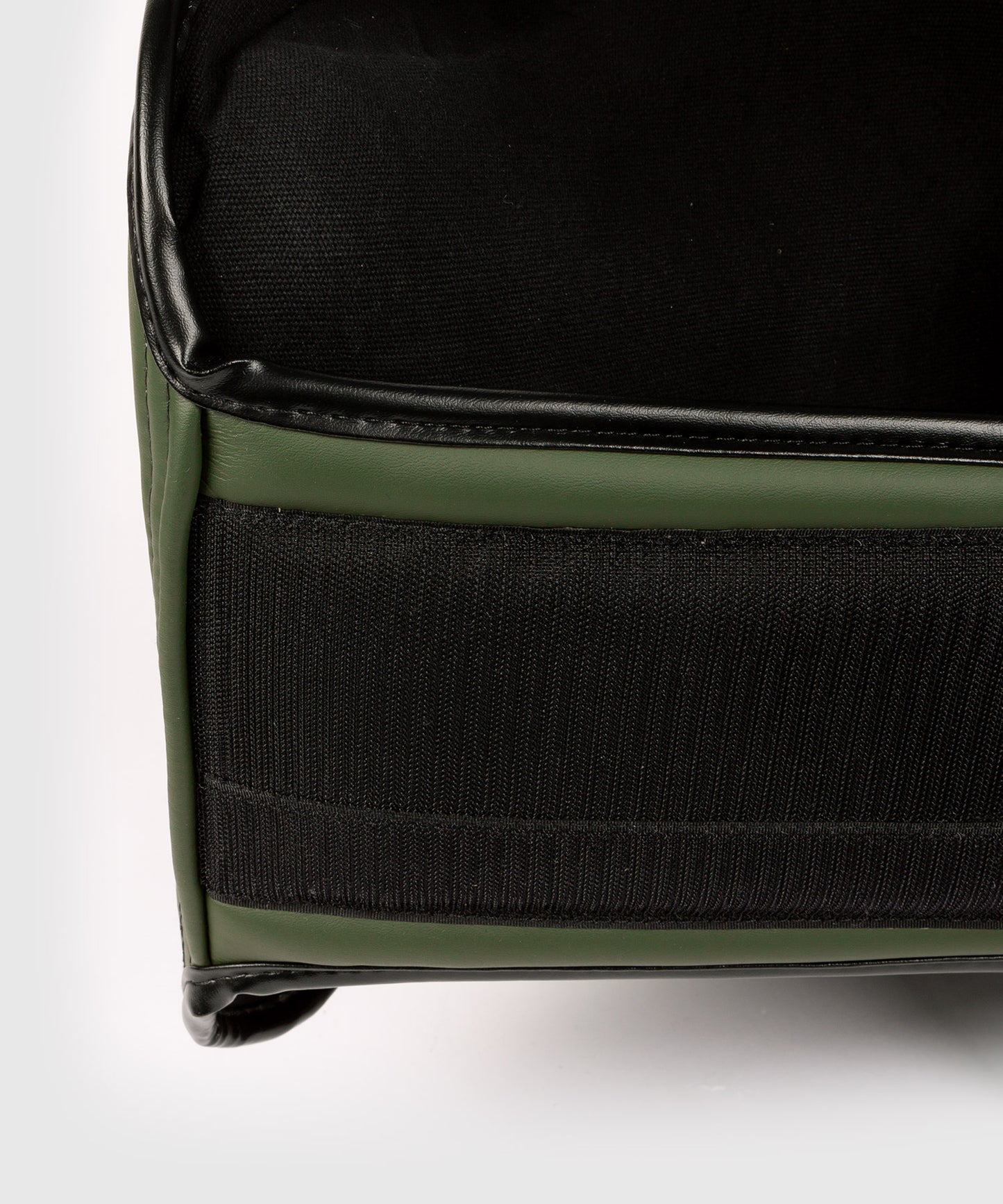 Venum Pro Boxschutz – Khaki/Gold