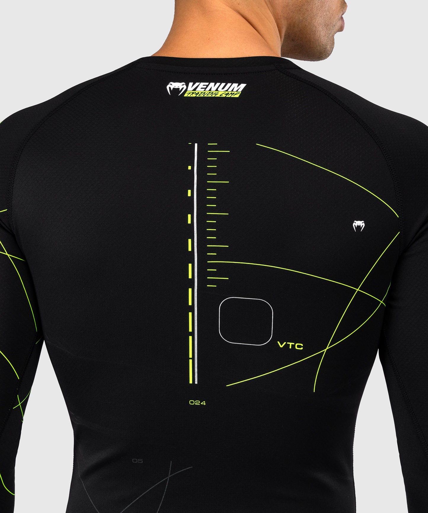 Rashguard Manches Longues Venum Training Camp 4.0 - Noir/Vert fluo