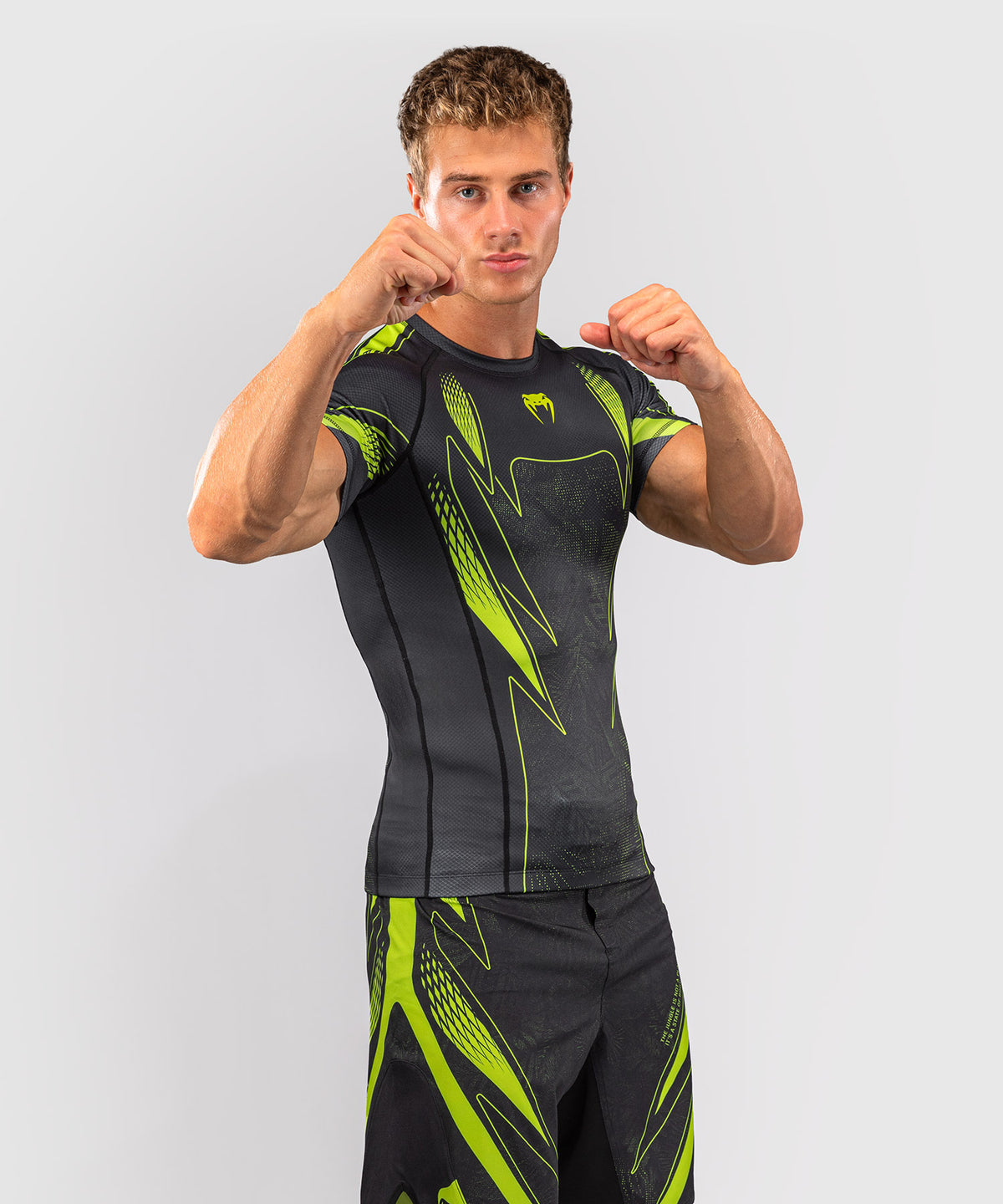 Rashguard à manches courtes Venum Amazonia Reborn - Noir/Vert