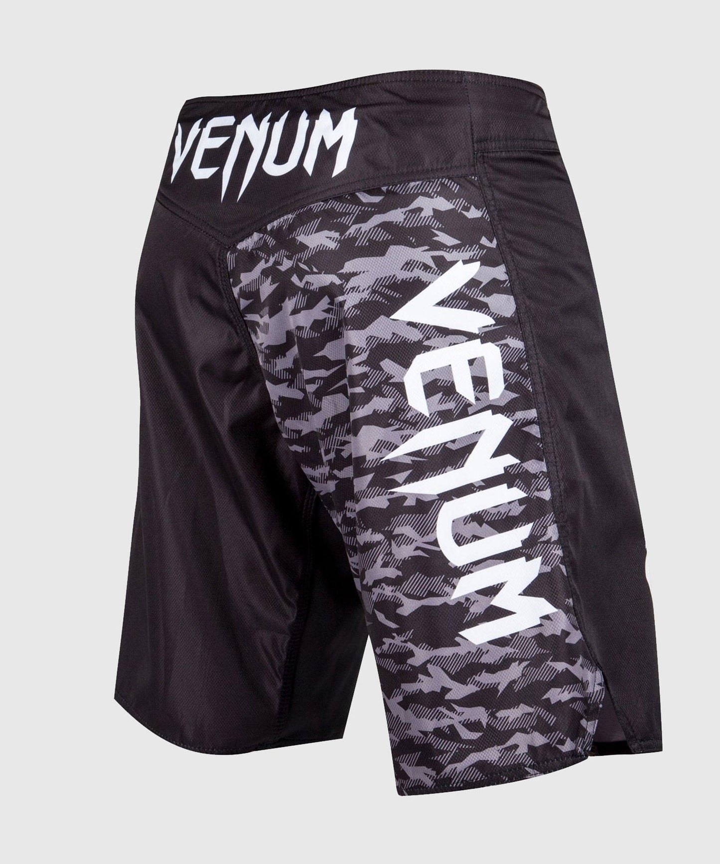 Venum Light 3.0 Fightshort - Schwarz/Urban Camo