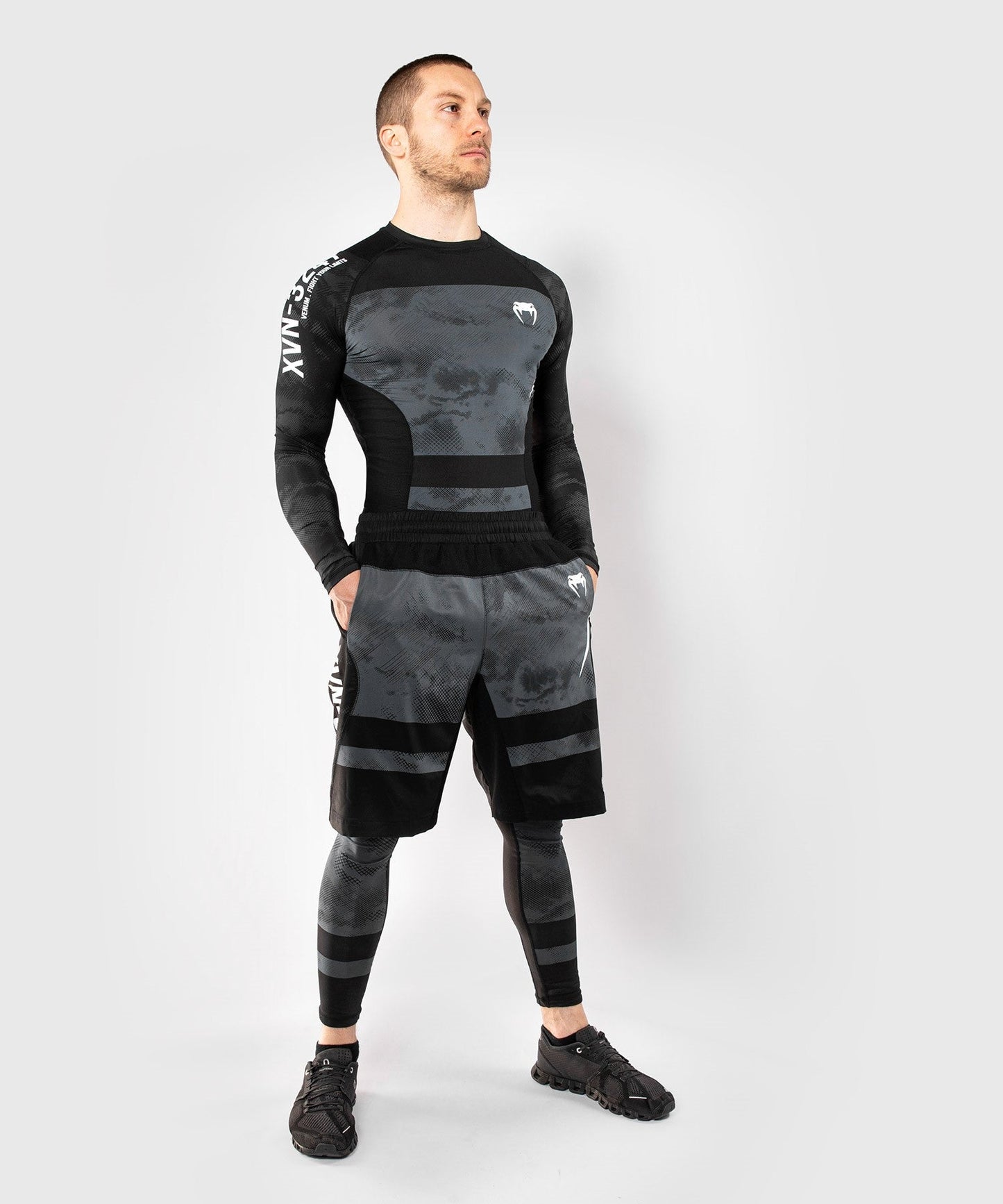 Venum Sky247 Sportshorts - Schwarz/Grau