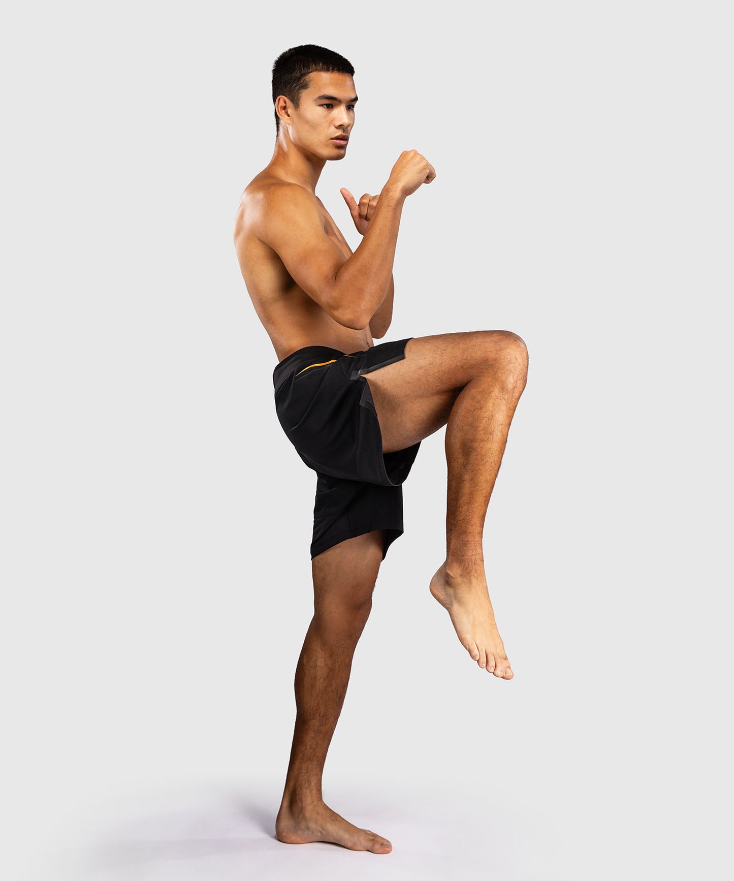 Venum G-Core Pantalón Corto de Combate Negro/Oro