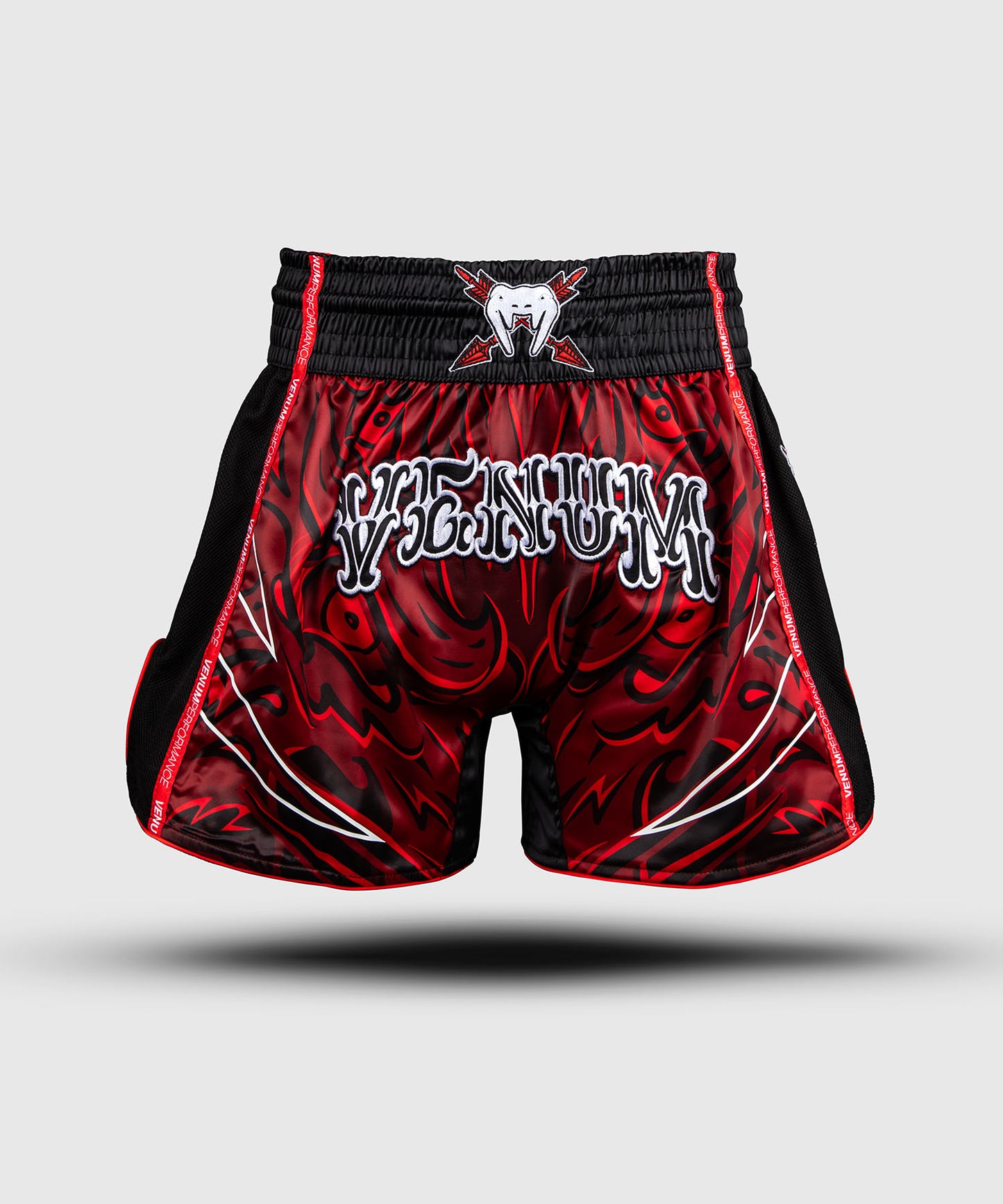 Venum Wolf Atak Pantaloncini Muay Thaï – Nero/Rosso