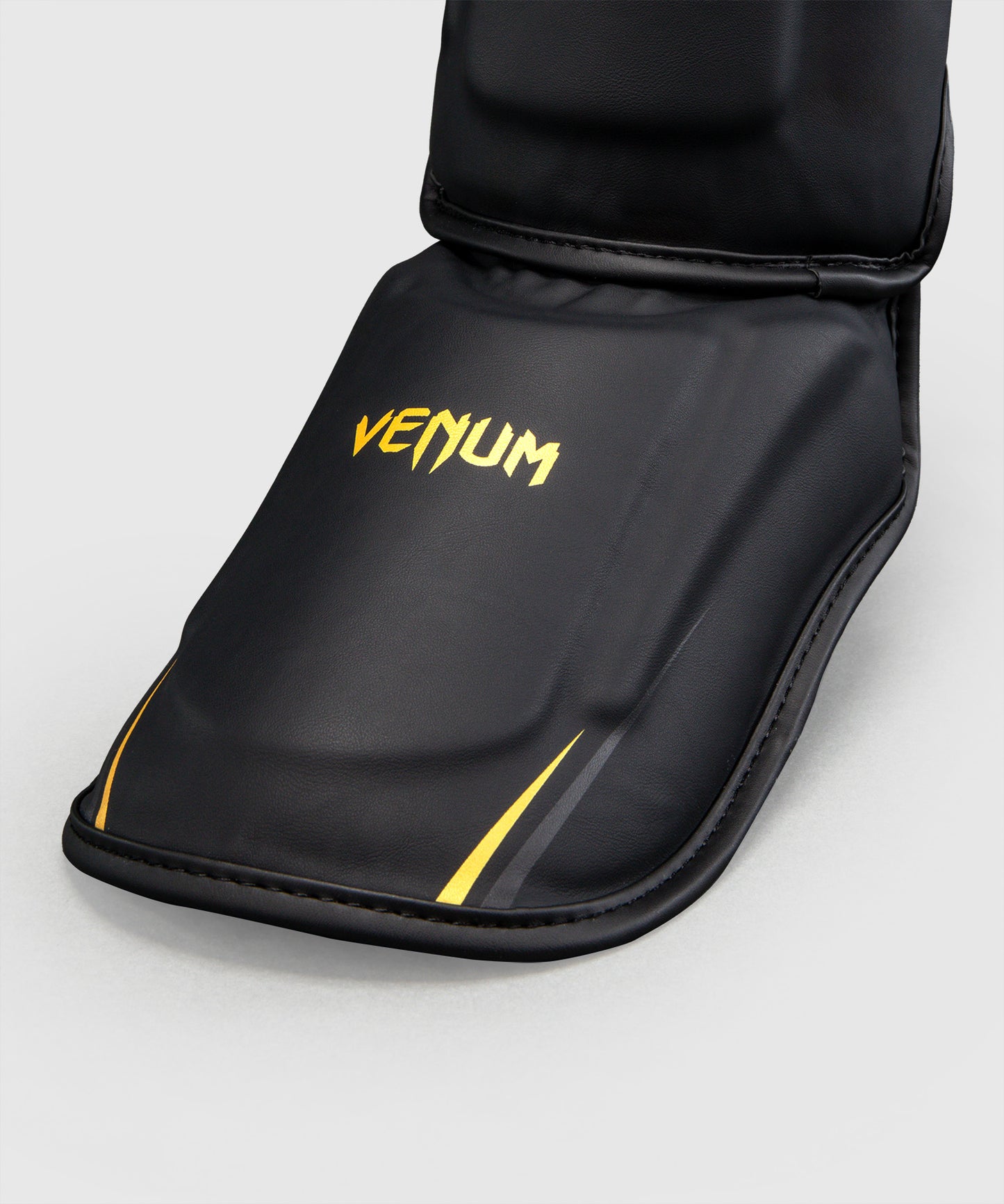 Venum G-Core Shin Guards - Black/Gold