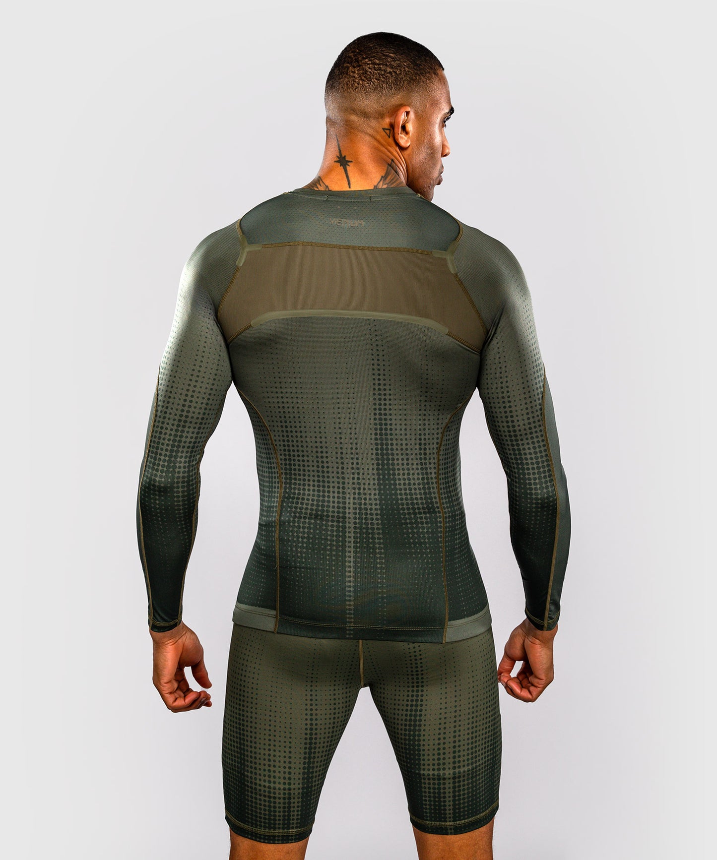 Rashguard à Manches Longues Venum Stealth – Kaki/Vert Foncé